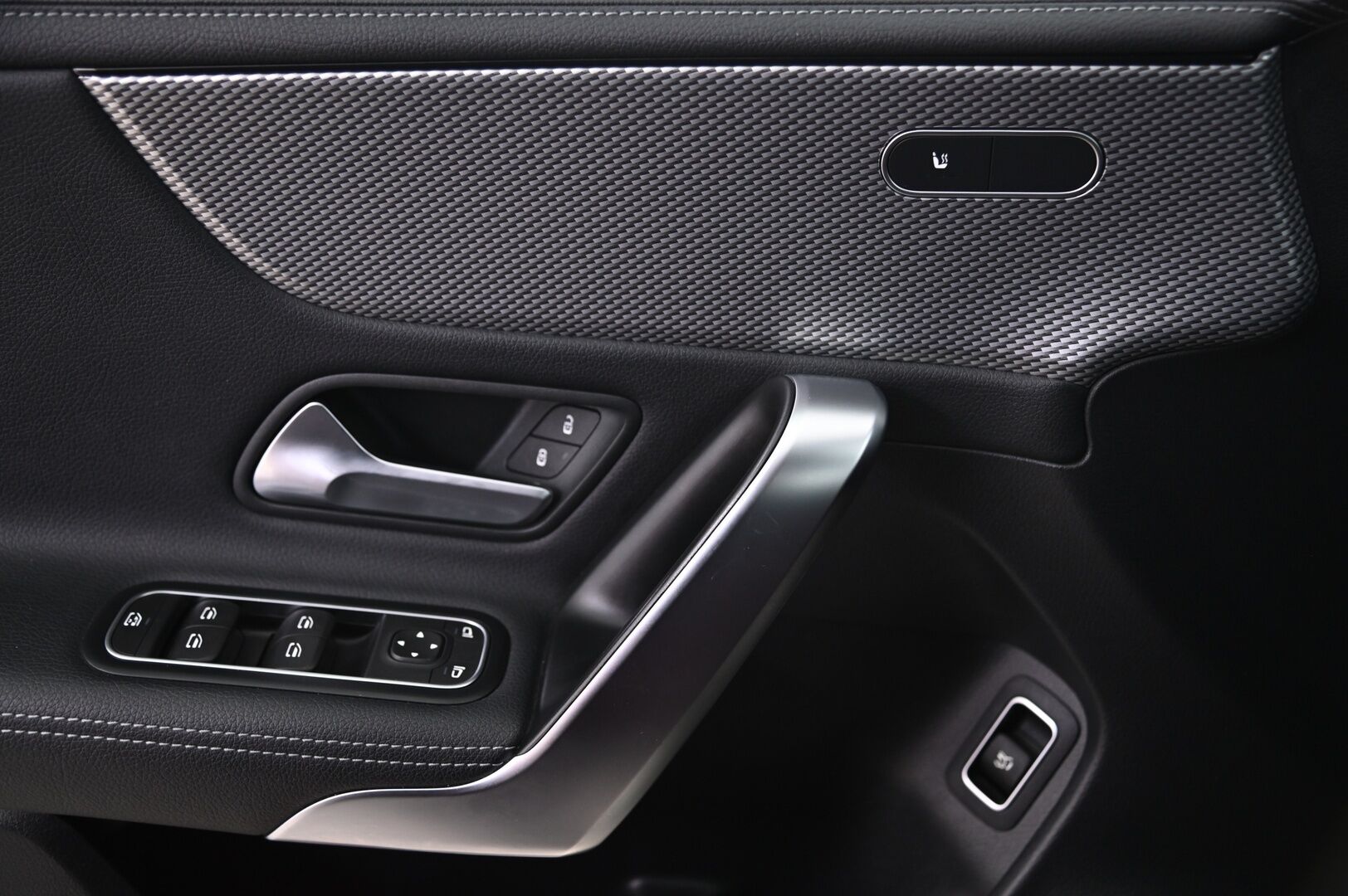 Mercedes-Benz CLA 2021 180 A Shooting Brake Business Progressive - Tarkemmat tiedot tulossa!