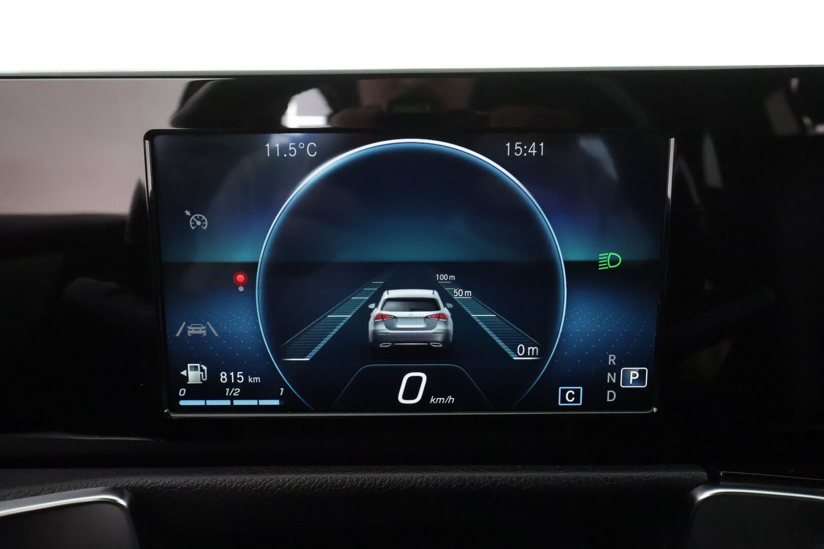 Mercedes-Benz GLB 2022 200 d 4MATIC A Business * Webasto / Koukku / LED-High Performance / P.Kamera / Sportpenkit / Navi / Kaistavahti * - 1-om Suomi-auto / Kahdet renkaat - HULLUT BLACKWEEK JATKOT - KORKOTARJOUS 2,49%