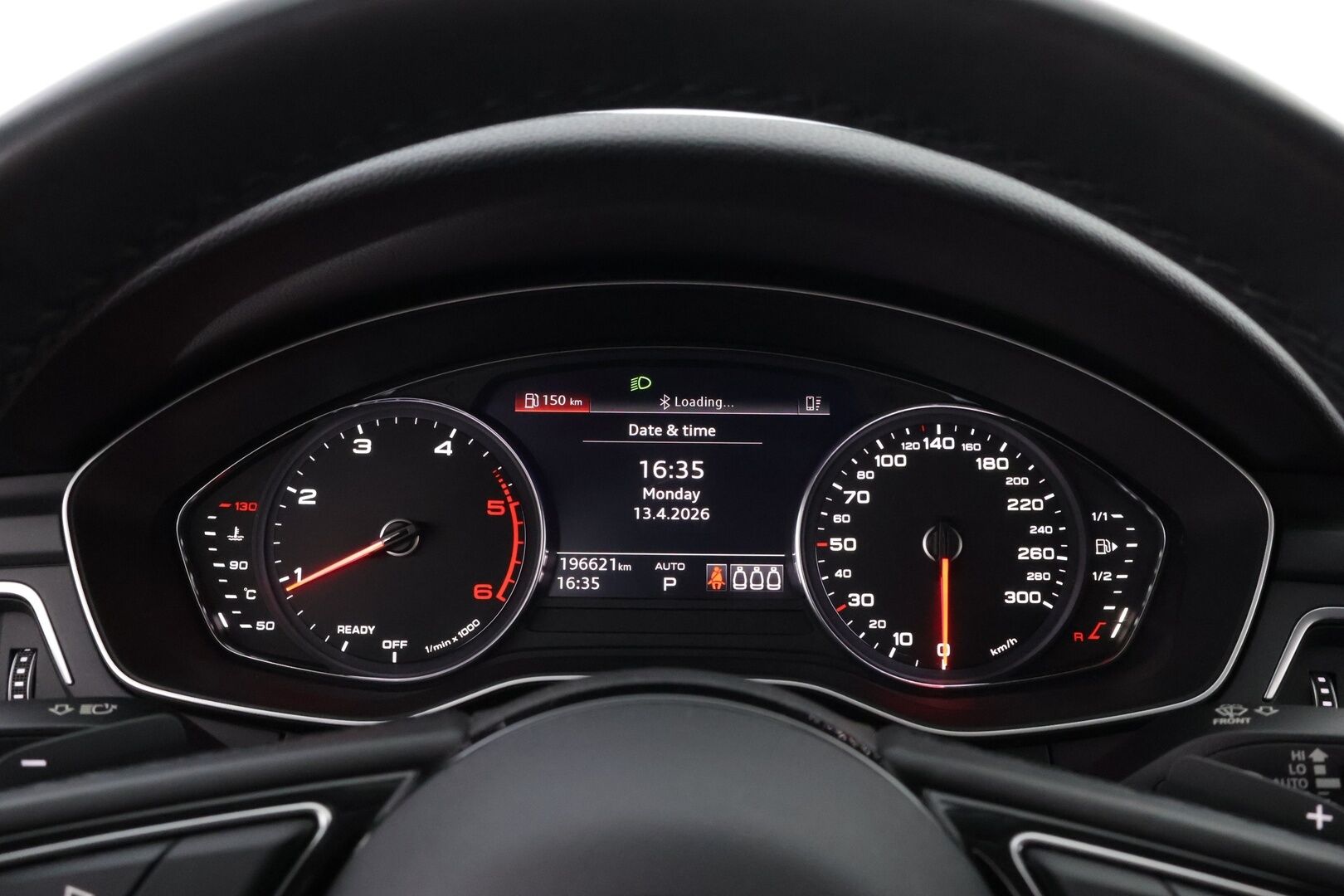 Audi A5 2022 Sportback Business Advanced 30 TDI S tronic * Webasto / Peruutuskamera / Matrix LED / Vetokoukku / Sporttipenkit * - Kahdet renkaat aluvanteilla / Juuri huollettu - HULLUT AVAJAISHULINAT KORKOTARJOUS 3,29 %