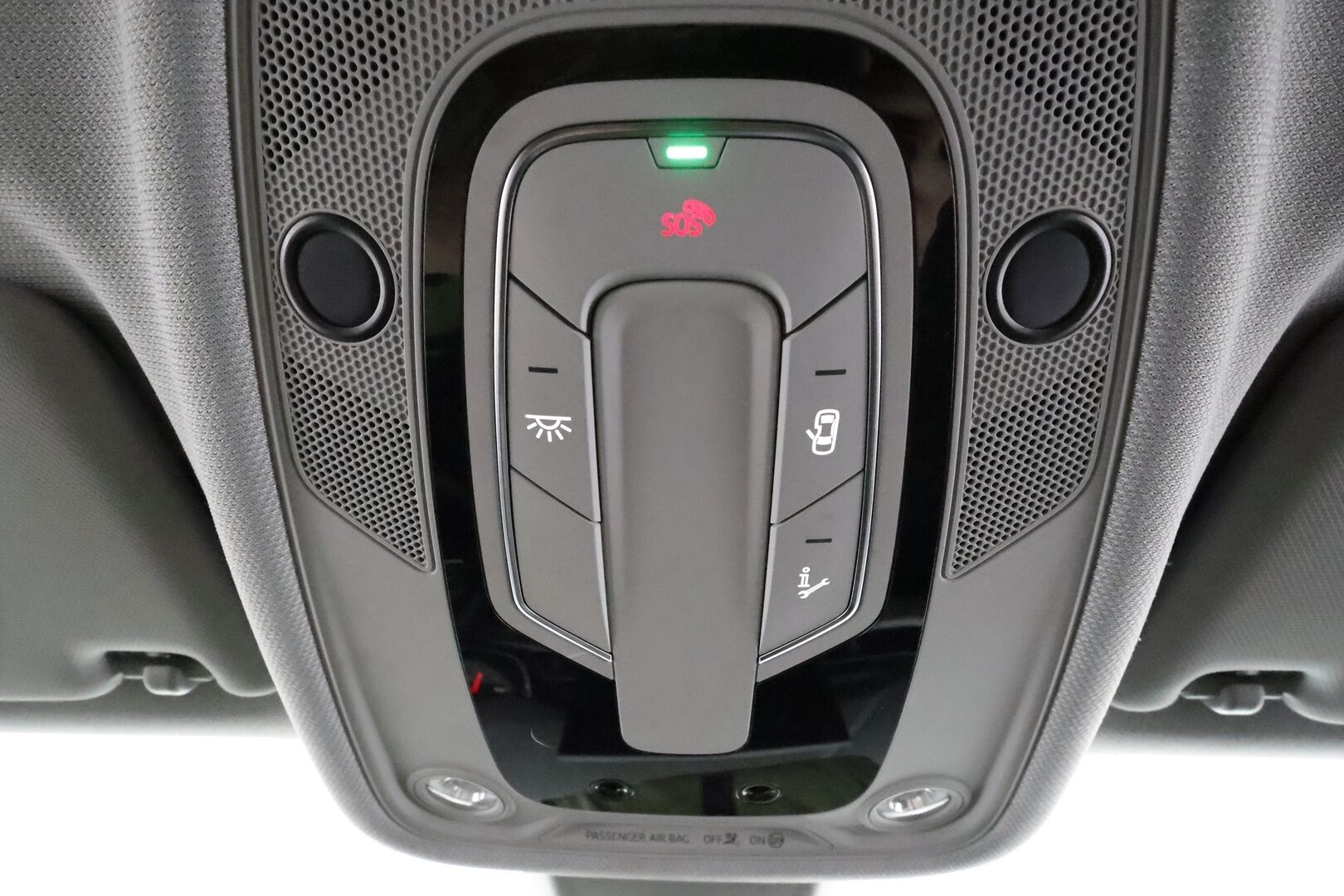 Audi A5 2022 Sportback Business Advanced 30 TDI S tronic * Webasto / Peruutuskamera / Matrix LED / Vetokoukku / Sporttipenkit * - Kahdet renkaat aluvanteilla / Juuri huollettu - HULLUT AVAJAISHULINAT KORKOTARJOUS 3,29 %