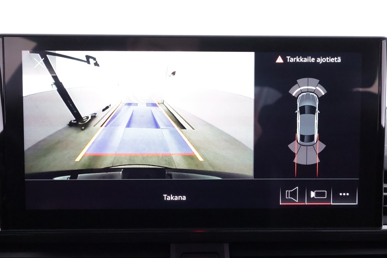 Audi A5 2022 Sportback Business Advanced 35 TFSI MHEV S tronic* Facelift / Matrix LED / Koukku / Webasto / P.kamera / Sporttipenkit - 1.Om Suomi auto / 2x renkaat alumiini vanteilla - HULLU BLACKWEEK KORKOTARJOUS 2,49%