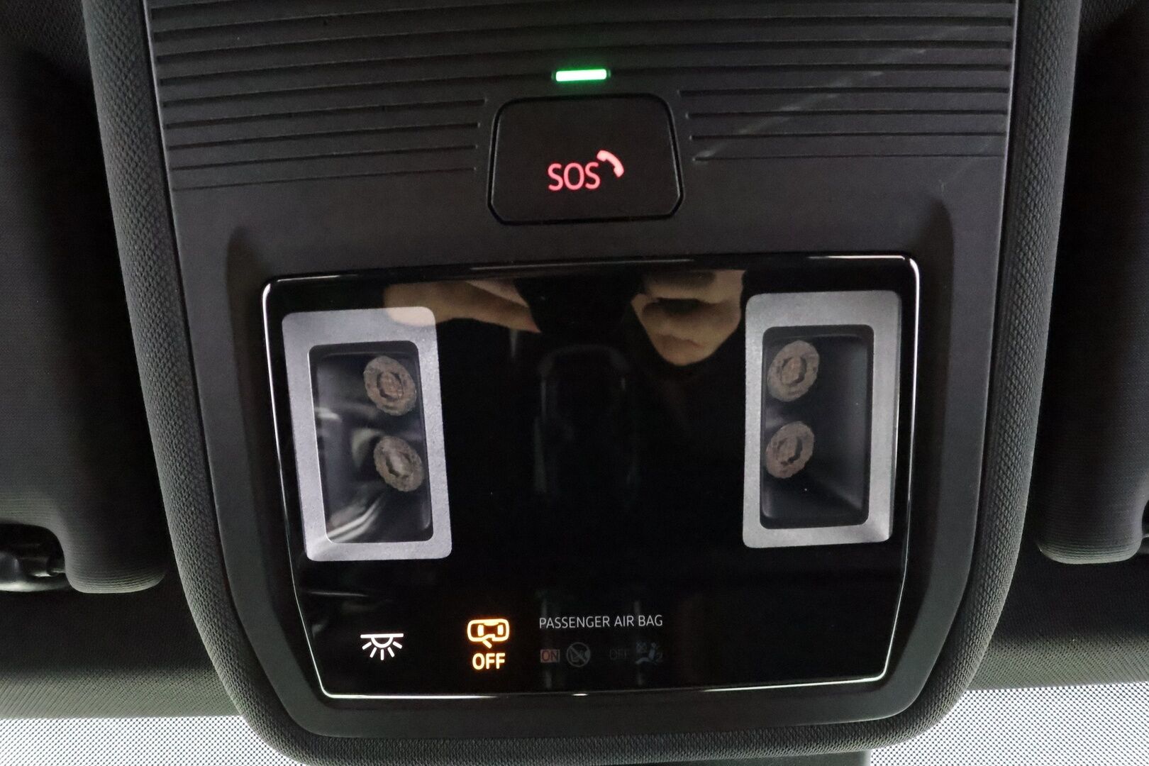 Volkswagen ID.4 2021 Pro Performance 1ST 150 kW, akku 77 kWh - | ACC | ILP | Koukku | P.Kamera | LED | Puolinahat | Digimittaristo | Apple&Android | 1.Om Suomi-auto | Kahdet Renkaat | Merkkihuollettu |