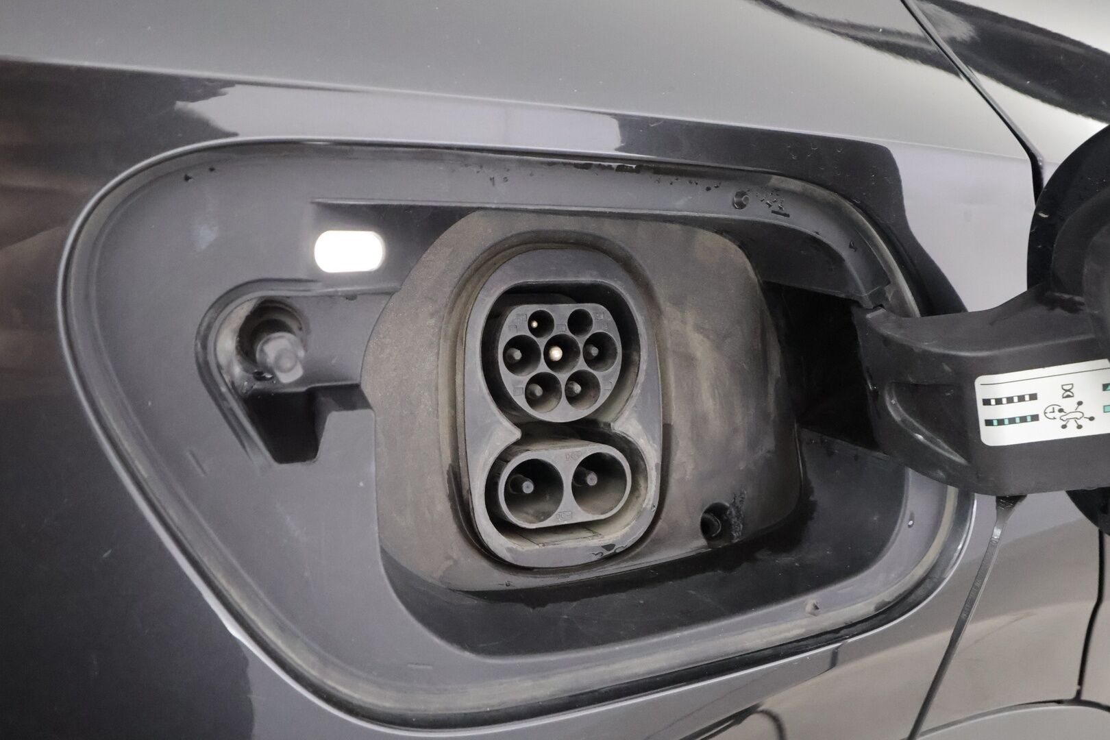 Volkswagen ID.4 2021 Pro Performance 1ST 150 kW, akku 77 kWh - | ACC | ILP | Koukku | P.Kamera | LED | Puolinahat | Digimittaristo | Apple&Android | 1.Om Suomi-auto | Kahdet Renkaat | Merkkihuollettu |
