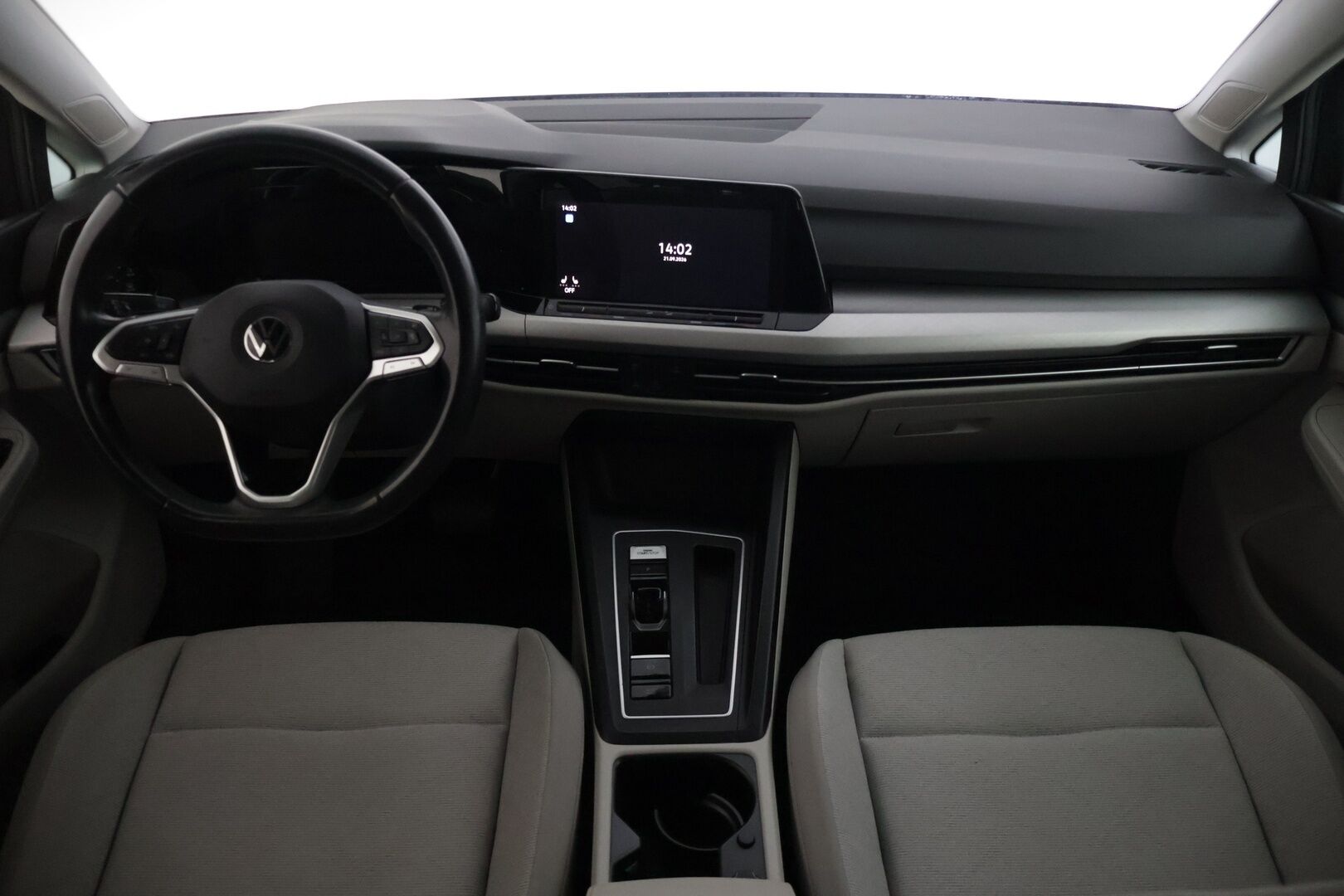Volkswagen Golf 2022 Variant 1,5 eTSI 96 kW (MHEV) DSG-automaatti - | Juuri saapunut! | ACC | Peruutuskamera | PA-lämmitin kauko-ohjauksella | Koukku | LED-ajovalot |