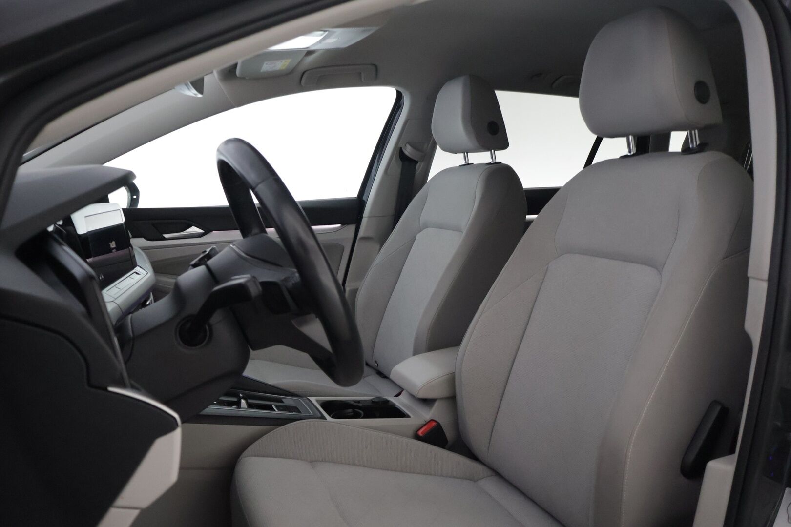 Volkswagen Golf 2022 Variant 1,5 eTSI 96 kW (MHEV) DSG-automaatti - | Juuri saapunut! | ACC | Peruutuskamera | PA-lämmitin kauko-ohjauksella | Koukku | LED-ajovalot |