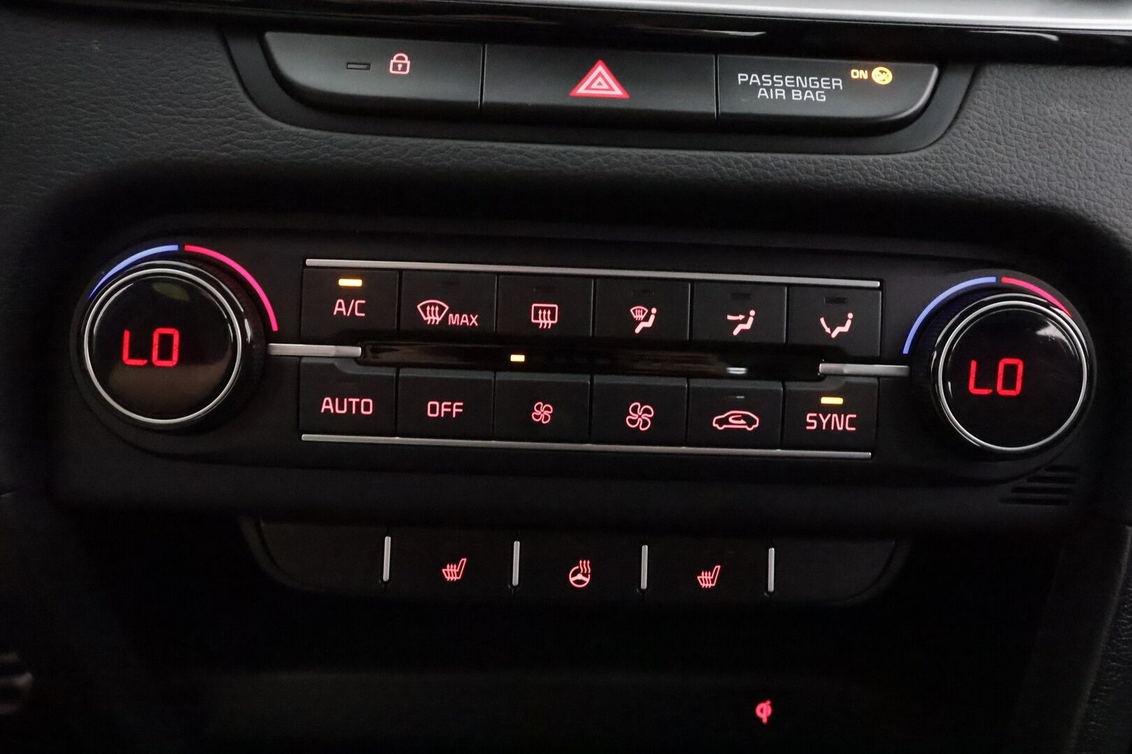 Kia XCeed 2023 1,5 T-GDI Mild-Hybrid 160hv Business Premium DCT - | JBL | ACC | LED | P.Kamera | Navi | Katveavustin | Kaistavahti | Keyless | Digimittaristo | Sisätilanlämmitin | Ratinlämmitys | Apple&Android | 1-om Suomi-auto | Merkkihuollot | Kahdet renkaat | 