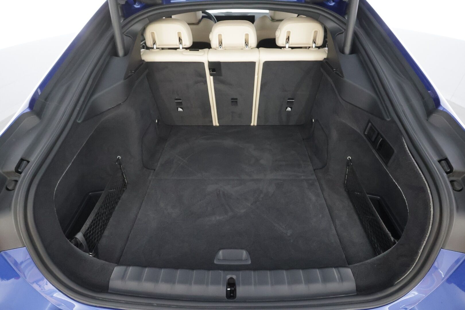 BMW i4 2023 eDrive40 M-Sport - | ACC | Lisälämmitin | LED | P.kamera | Widescreen | Sporttinahat | Comfort Access | Hifit | Suomi-auto | Merkkhuollettu | Kahdet Renkaat |
