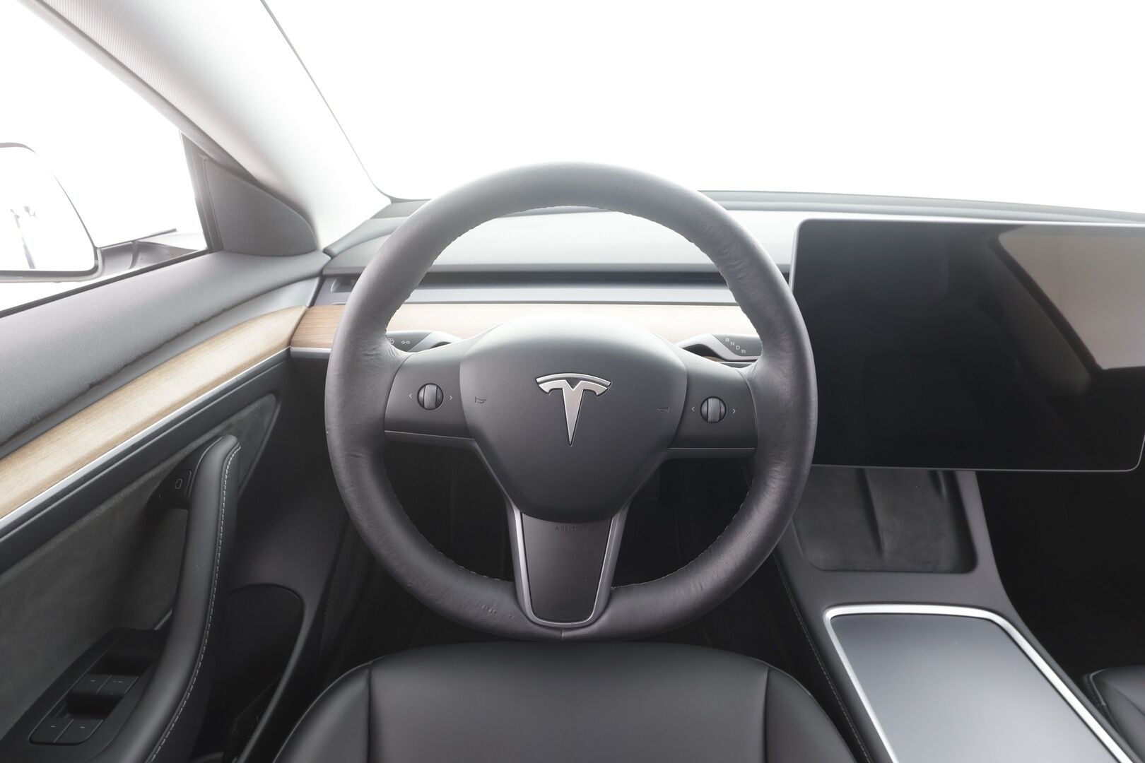 Tesla Model 3 2022 Standard Range Plus - | ILP | Lasikatto | ACC | Matrix-LED | P.Kamera | Muistipenkki | Premium Speakers | Navi | Kaistavahti | Keyless | Premium Connectivity | Kahdet renkaat | 2x Latauskaapelit |