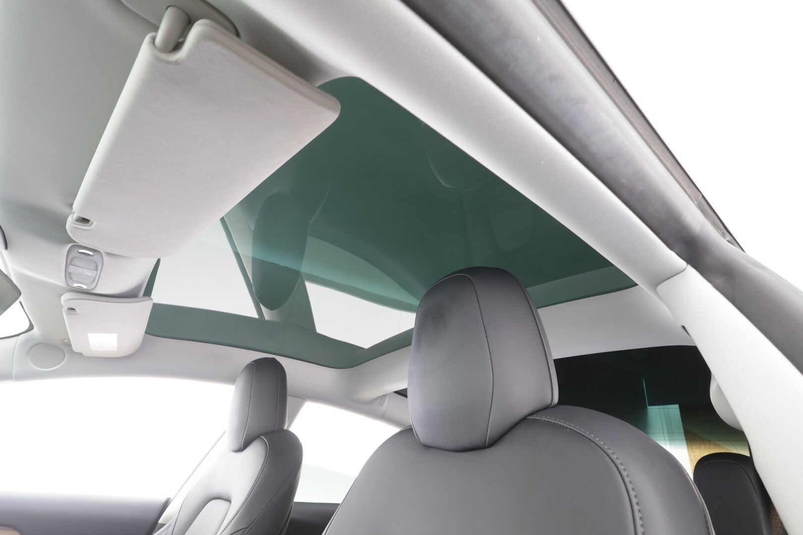 Tesla Model 3 2022 Standard Range Plus - | ILP | Lasikatto | ACC | Matrix-LED | P.Kamera | Muistipenkki | Premium Speakers | Navi | Kaistavahti | Keyless | Premium Connectivity | Kahdet renkaat | 2x Latauskaapelit |
