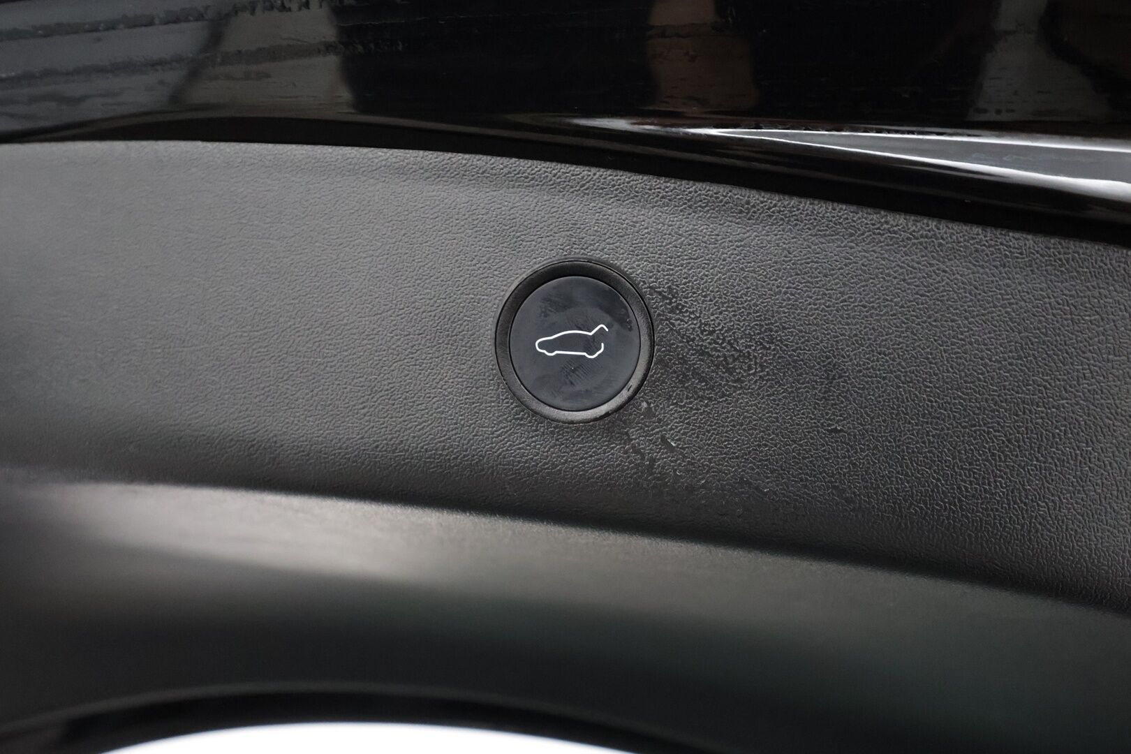 Tesla Model 3 2023 Standard Range Plus - | ACC | ILP | Ryzen | Lasikatto | Valkoiset nahat | Matrix-LED | Muistipenkki | P.kamera | Autosteer | Lämm. ratti | Sähk. takaluukku | 