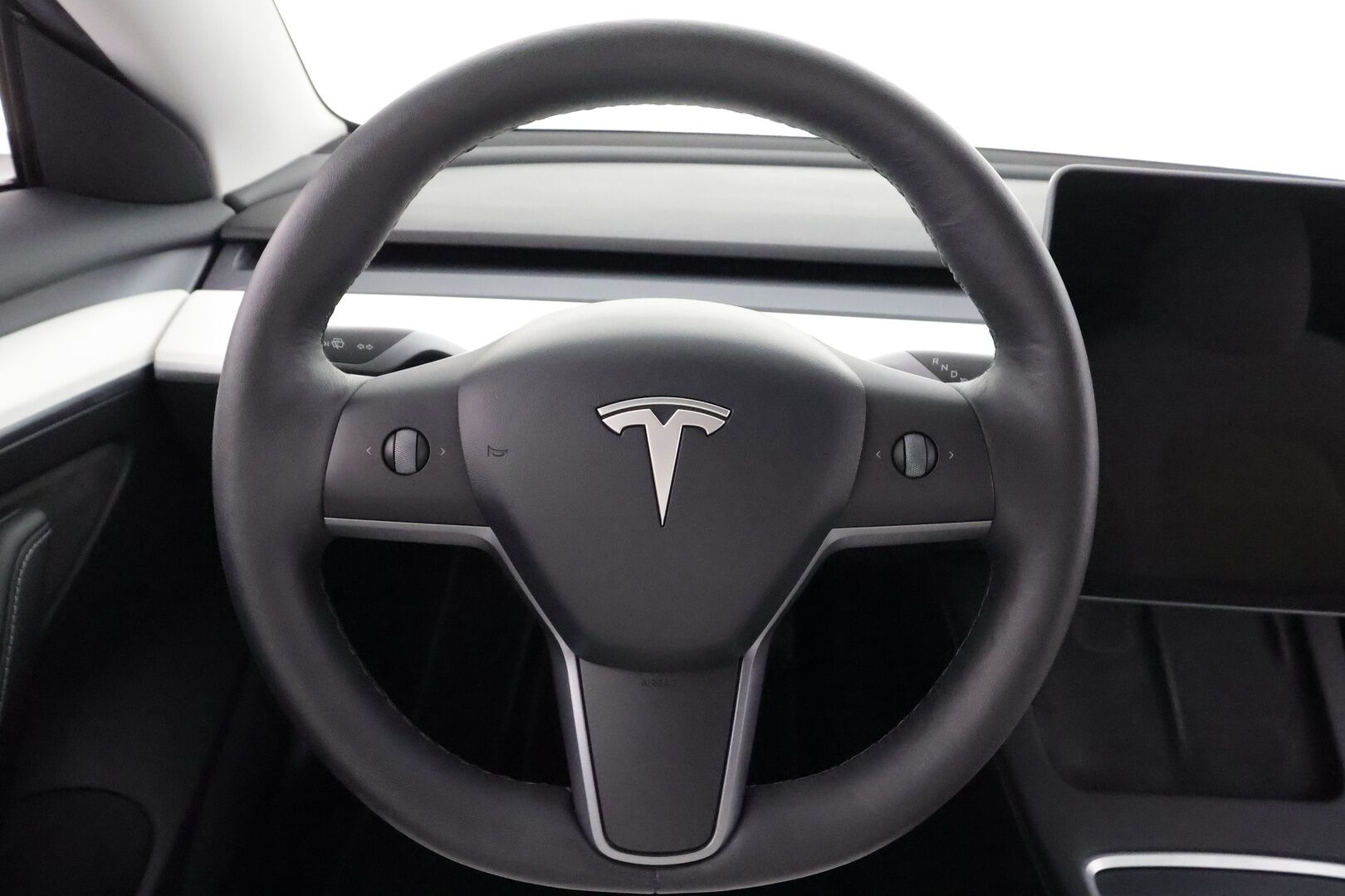 Tesla Model 3 2023 Standard Range Plus - | ACC | ILP | Ryzen | Lasikatto | Valkoiset nahat | Matrix-LED | Muistipenkki | P.kamera | Autosteer | Lämm. ratti | Sähk. takaluukku | 