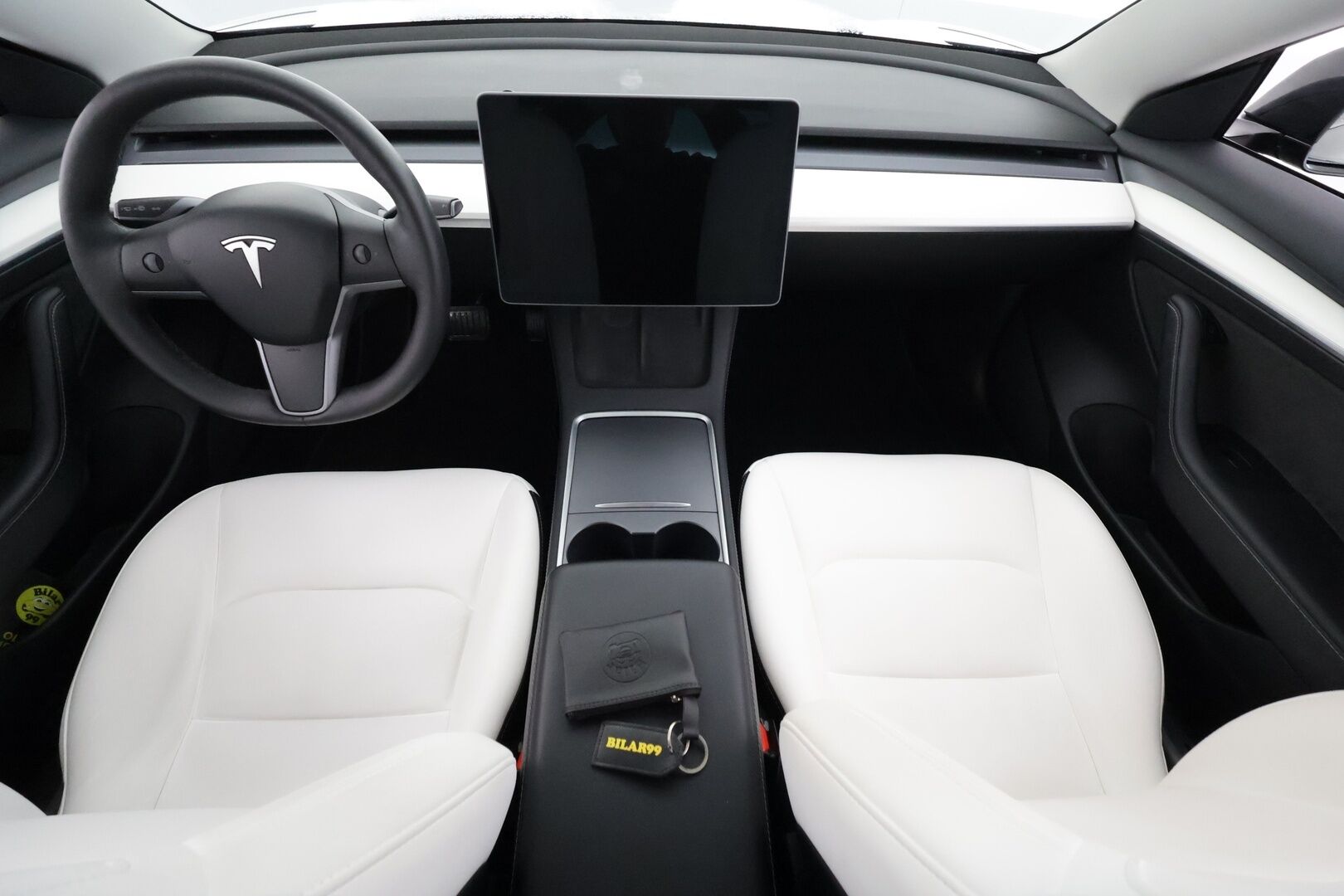 Tesla Model 3 2023 Standard Range Plus - | ACC | ILP | Ryzen | Lasikatto | Valkoiset nahat | Matrix-LED | Muistipenkki | P.kamera | Autosteer | Lämm. ratti | Sähk. takaluukku | 