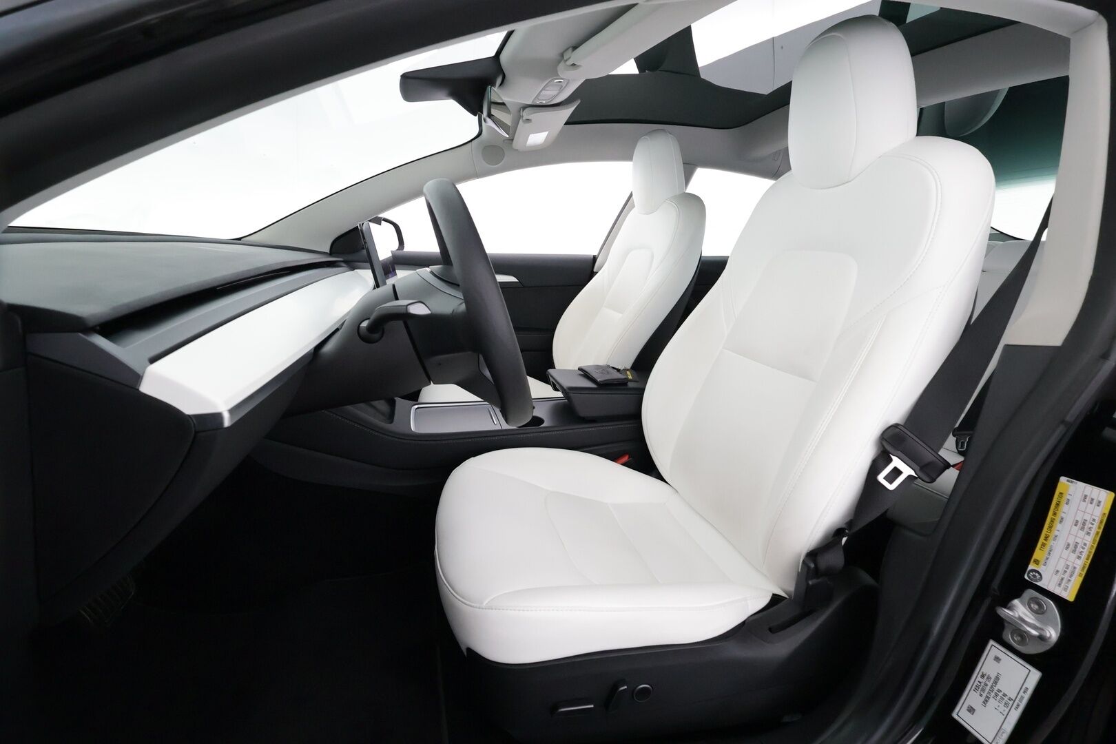 Tesla Model 3 2023 Standard Range Plus - | ACC | ILP | Ryzen | Lasikatto | Valkoiset nahat | Matrix-LED | Muistipenkki | P.kamera | Autosteer | Lämm. ratti | Sähk. takaluukku | 