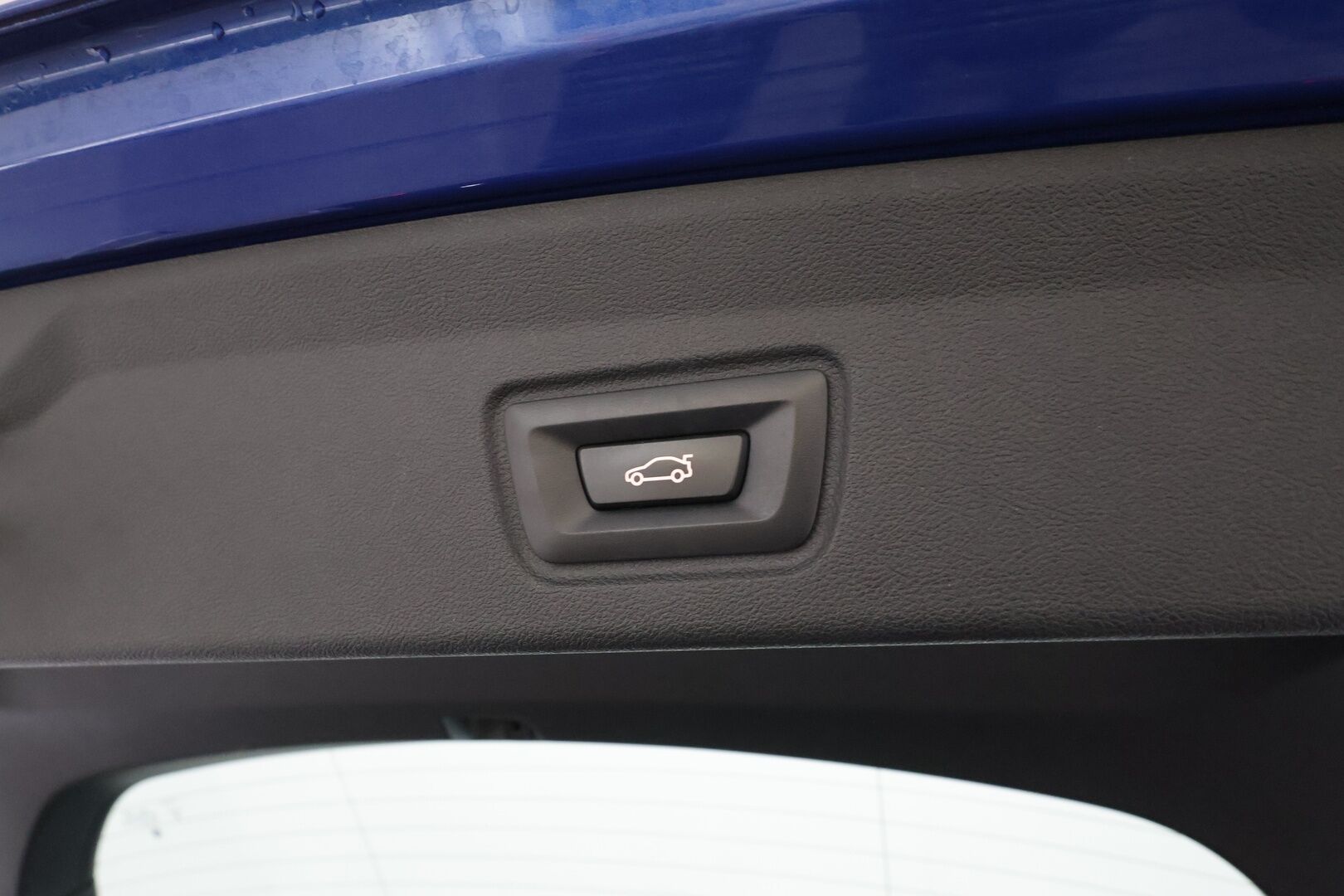 BMW i4 2023 eDrive40 M-Sport * ACC / P.kamera / Hifi / Navi / Sporttipenkit / Sähköluukku * - 1.Om Suomi-auto / Akku kuntotarkastettu / Kahdet renkaat aluvanteilla 