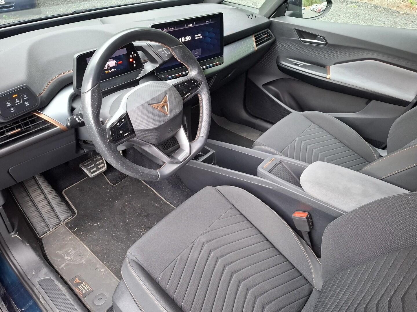 Cupra Born 2022 150 kW 58kWh *Lämpöpumppu / Adapt.vakkari / Ratinlämmitin / Juuri katsastettu!*
