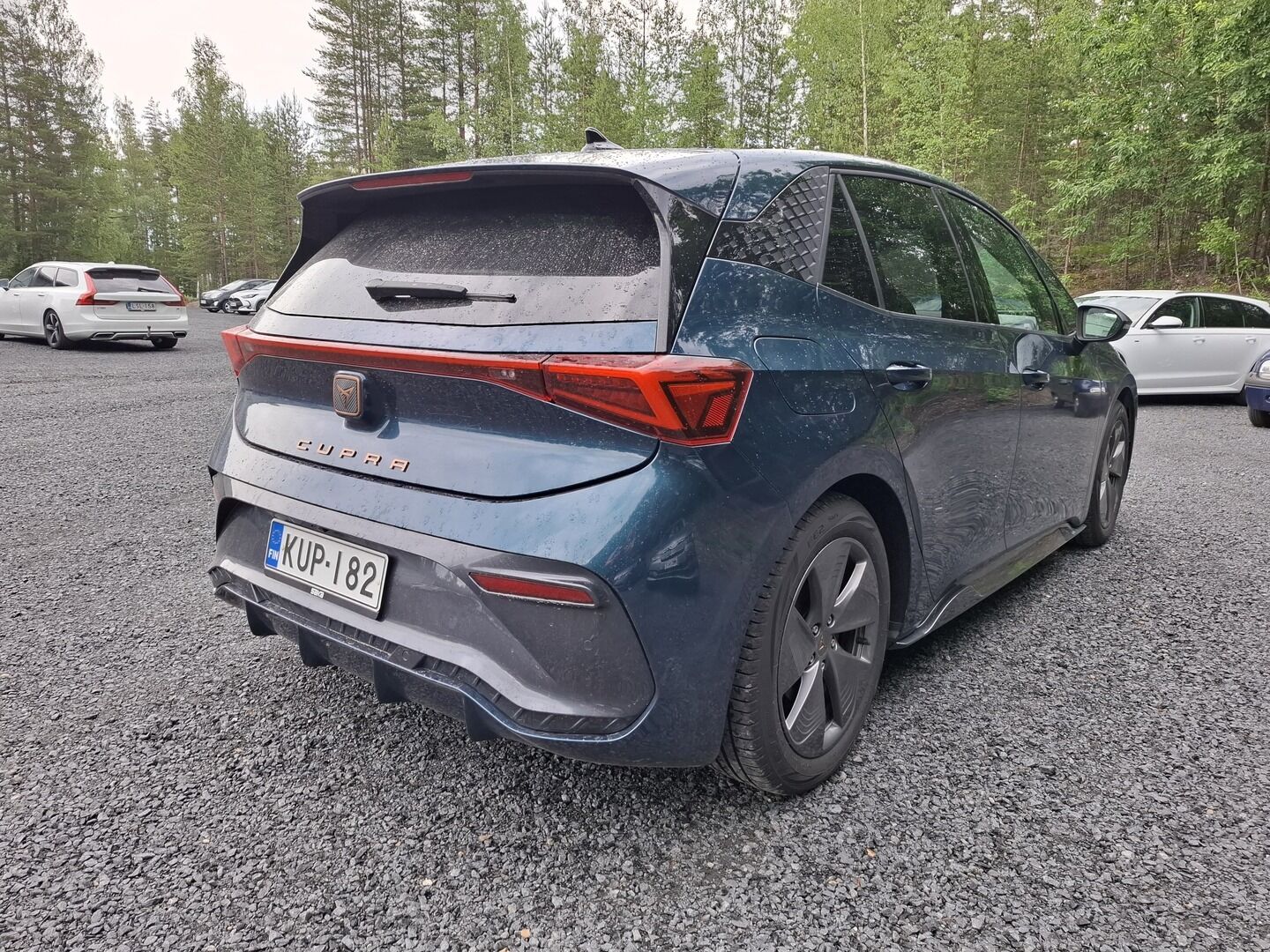 Cupra Born 2022 150 kW 58kWh *Lämpöpumppu / Adapt.vakkari / Ratinlämmitin / Juuri katsastettu!*