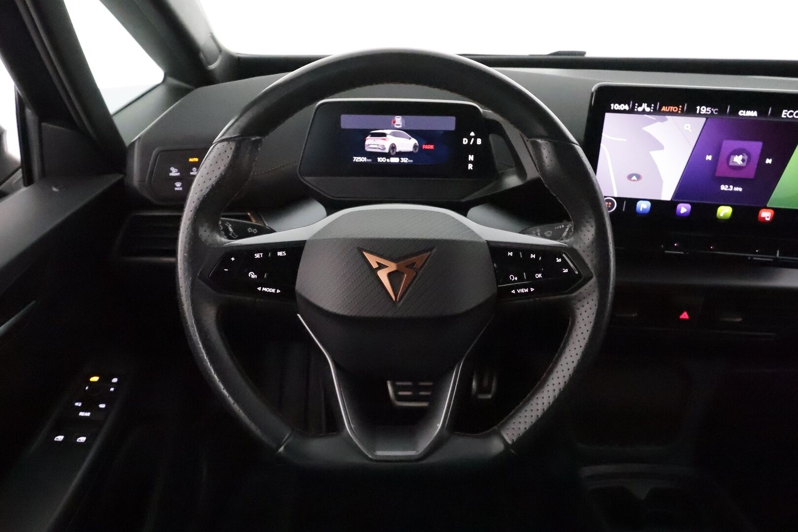 CUPRA Born 2022 150 kW 58kWh **ACC / LED / P.kamera / Digimittaristo / Ratinlämmitin / Navi / Kaistavahti** - Merkkihuollettu! / Akku kuntotarkastettu SoH 95,2% 
