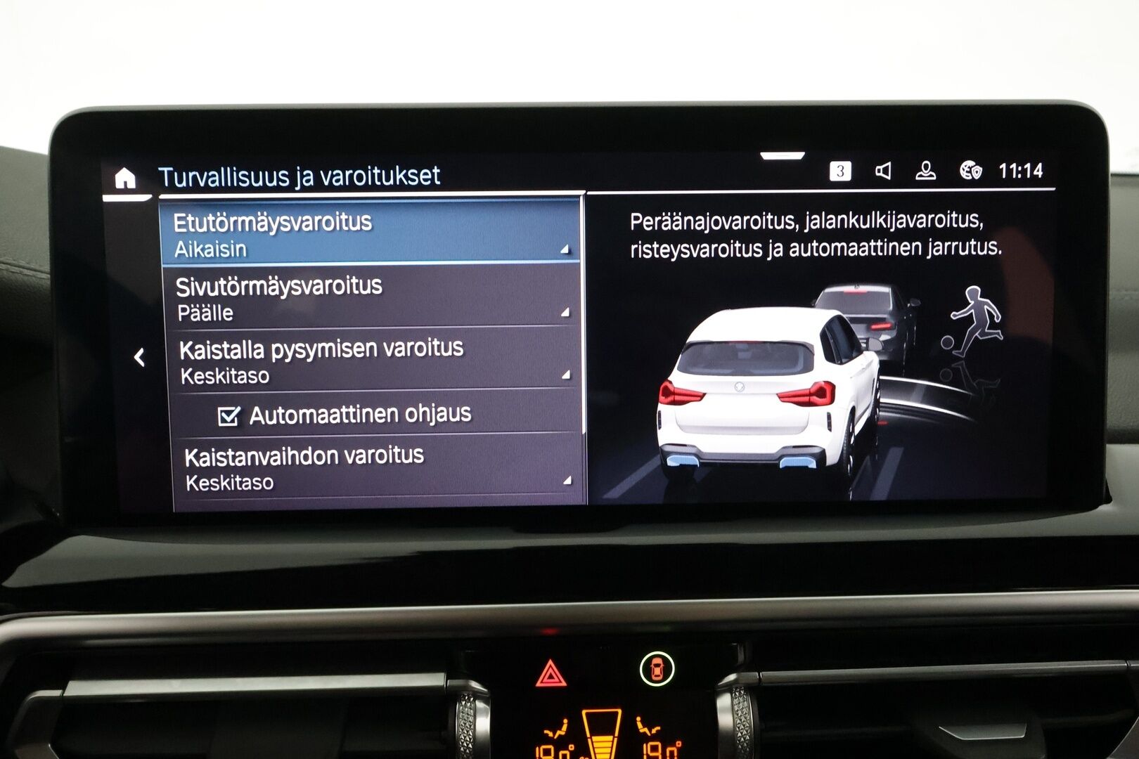 BMW iX3 2022 G08 M Sport Charged **Panorama / Koukku / Adapt.Vakkari / P.Kamera / LED-valot / Sporttipenkki Muistilla / Navi** - 3,99 % KORKOTARJOUS TÄHÄN AUTOON - Kaistavahti / 3-Aluienen AC / Comfort Access / 2x Renkaat