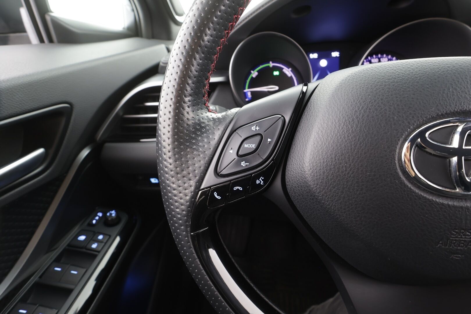 Toyota C-HR 2022 1,8 Hybrid GR Sport - | JBL | ACC | LED | LED-lisävalo | P.kamera | Navi | Kaistavahti | Katveavustin | Sähköpenkki | Keyless | Suomi-auto | Merkkihuollot | Kahdet renkaat |