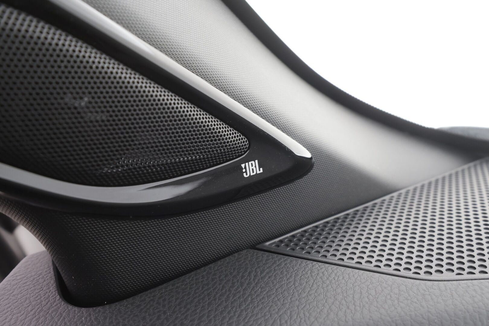 Toyota C-HR 2022 1,8 Hybrid GR Sport - | JBL | ACC | LED | LED-lisävalo | P.kamera | Navi | Kaistavahti | Katveavustin | Sähköpenkki | Keyless | Suomi-auto | Merkkihuollot | Kahdet renkaat |
