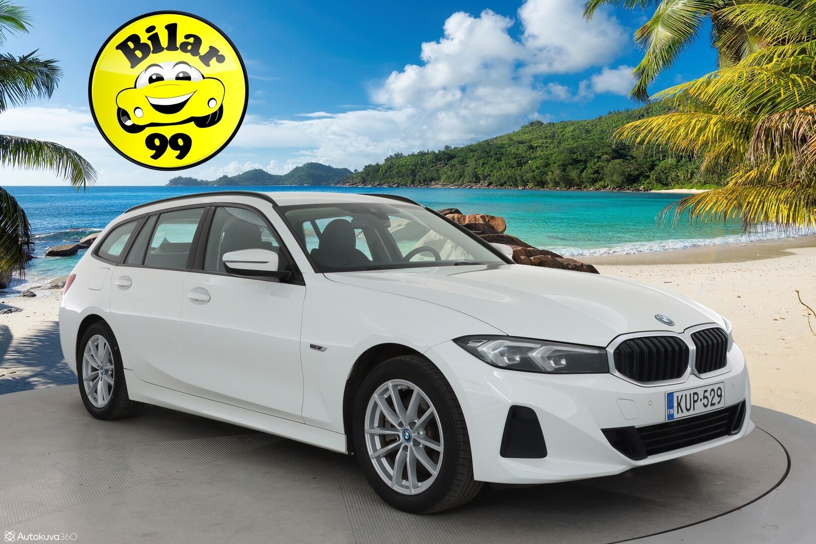 BMW 330 2023 G21 LCI Touring 330e xDrive A Charged Edition **Facelift / Sporttipenkit / Vakkari / Navi / Apple&Android / P.tutkat** - 1-om. Suomi-auto / 