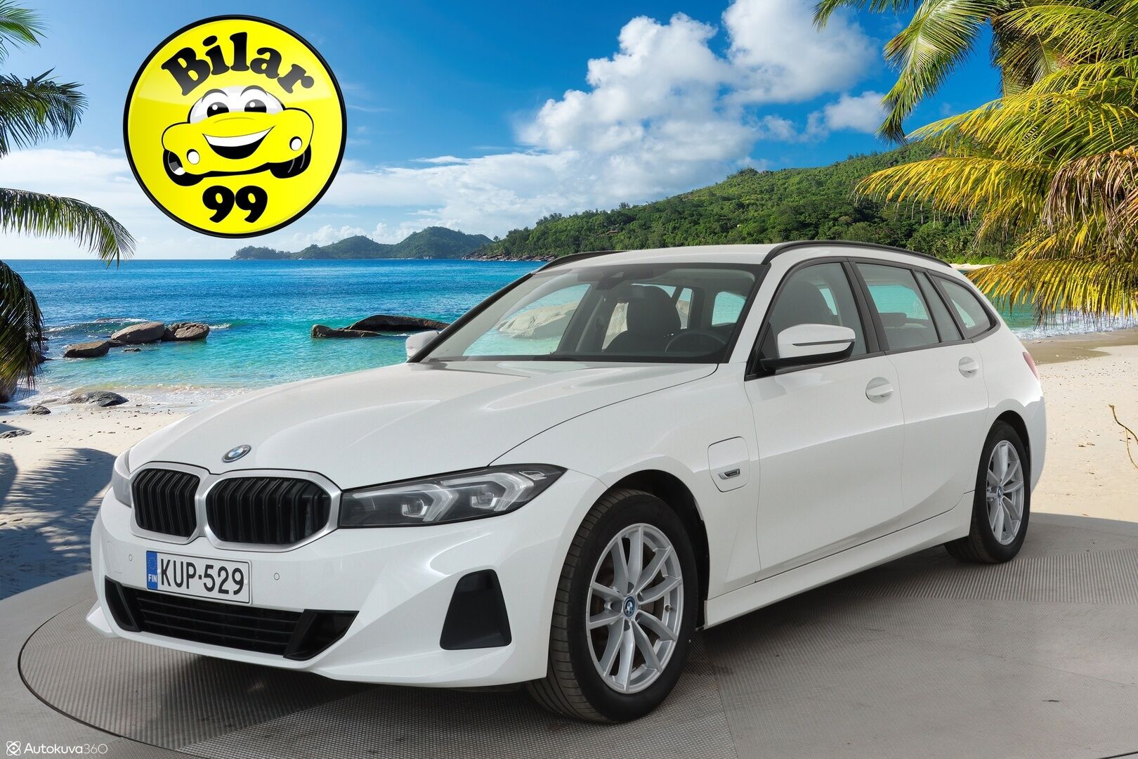 BMW 330 2023 G21 LCI Touring 330e xDrive A Charged Edition **Facelift / Sporttipenkit / Vakkari / Navi / Apple&Android / P.tutkat** - 1-om. Suomi-auto / 