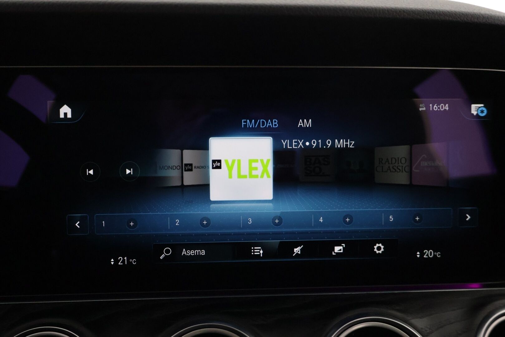 Mercedes-Benz E 2021 300 de 4MATIC T A EQ Power AMG / Panorama / Koukku / 360° Kamera / Sporttipenkit Muistilla / Multibeam LED / KeylessGo - Akku kuntotarkastettu / 2x Aluvanteet - HULLU BLACKWEEK KORKOTARJOUS 2,49%