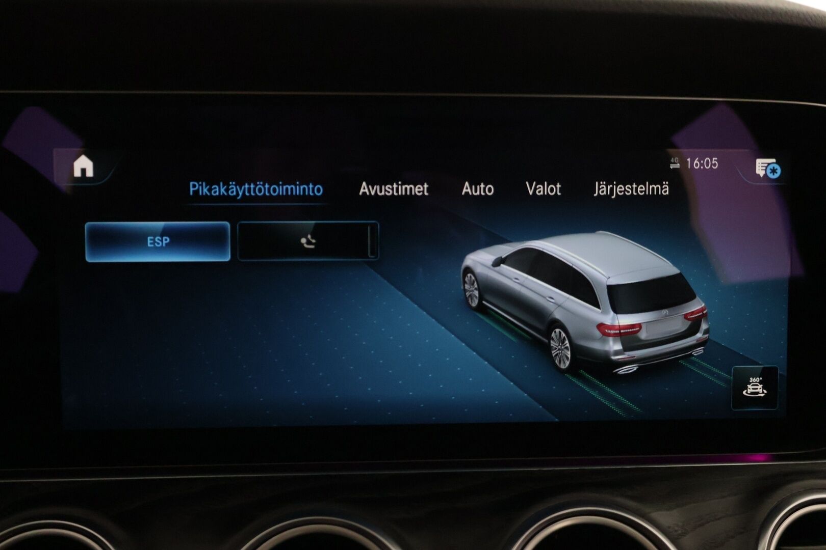 Mercedes-Benz E 2021 300 de 4MATIC T A EQ Power AMG / Widescreen / Burmester / Panorama / Koukku / 360° Kamera / Sporttipenkit Muistilla / - Akku kuntotarkastettu / 2x Aluvanteet / KeylessGo / Multibeam LED - HULLUT AVAJAISHULINAT KORKOTARJOUS 3,29 %