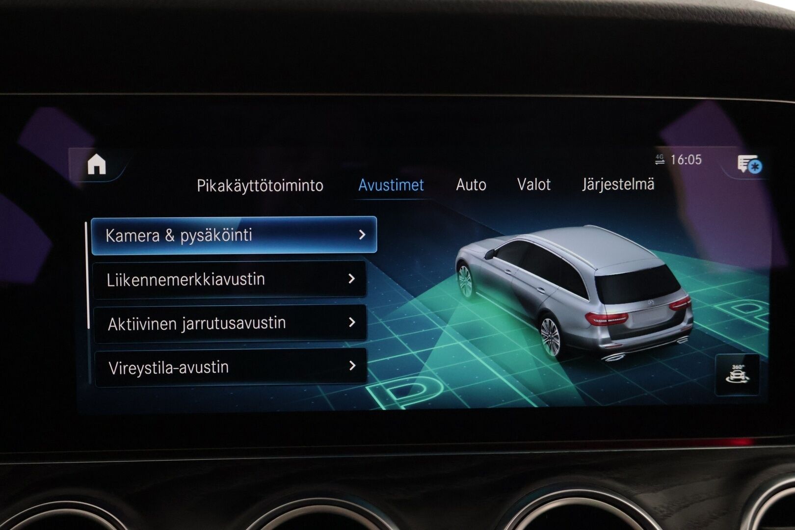 Mercedes-Benz E 2021 300 de 4MATIC T A EQ Power AMG - | Facelift | Multibeam LED | Widescreen | Burmester | Panorama | Koukku | 360° Kamera | Sporttipenkit Muistilla | KeylessGo |