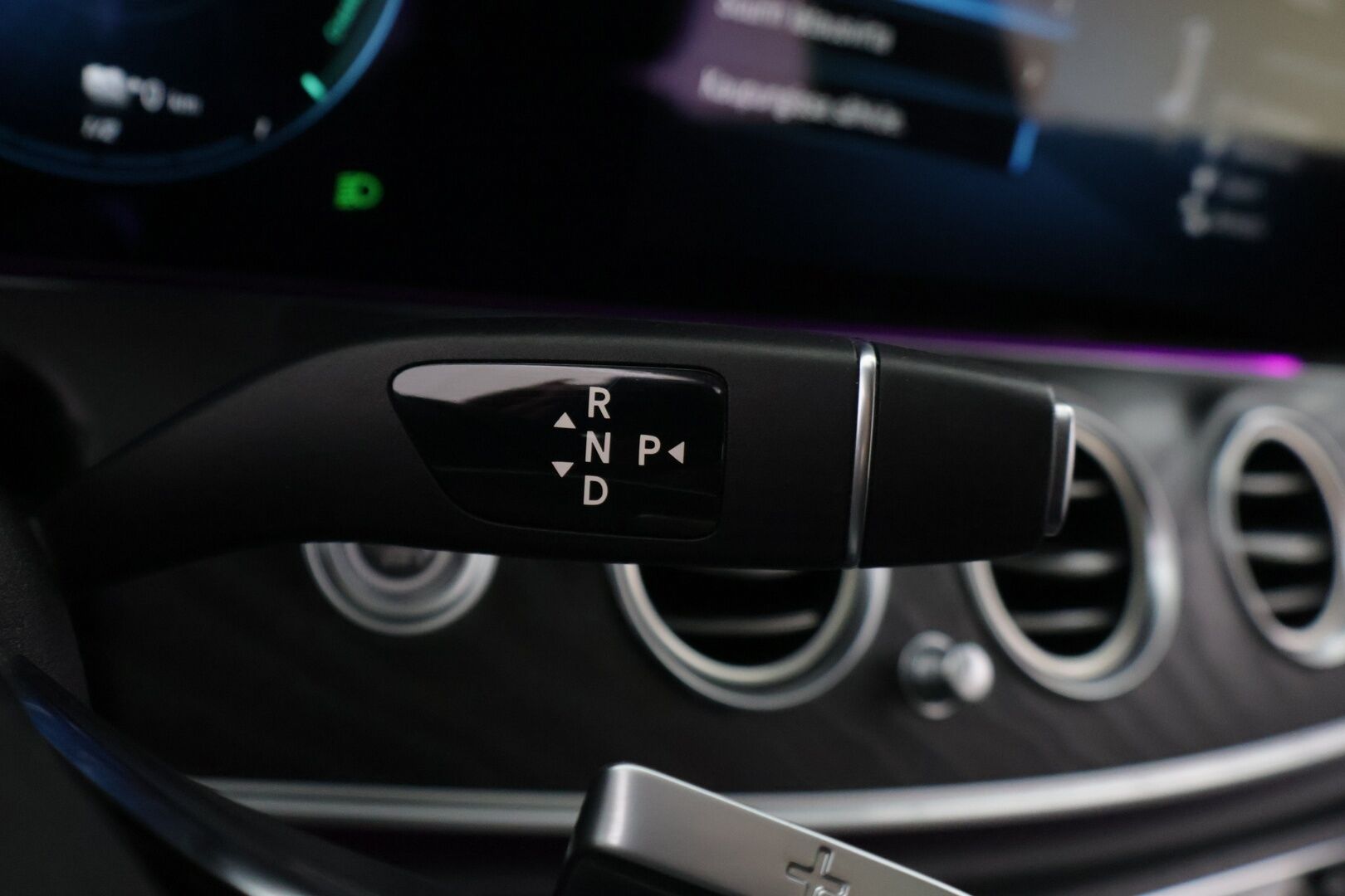 Mercedes-Benz E 2021 300 de 4MATIC T A EQ Power AMG - | Facelift | Multibeam LED | Widescreen | Burmester | Panorama | Koukku | 360° Kamera | Sporttipenkit Muistilla | KeylessGo |