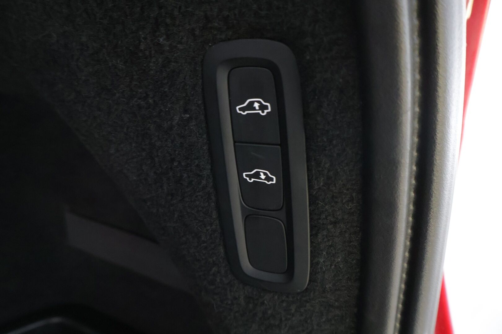 Volvo XC90 2016 T8 R-Design 7p *B&W / ACC / Ilma-alusta / Panorama / Kamera / Muistipenkit*