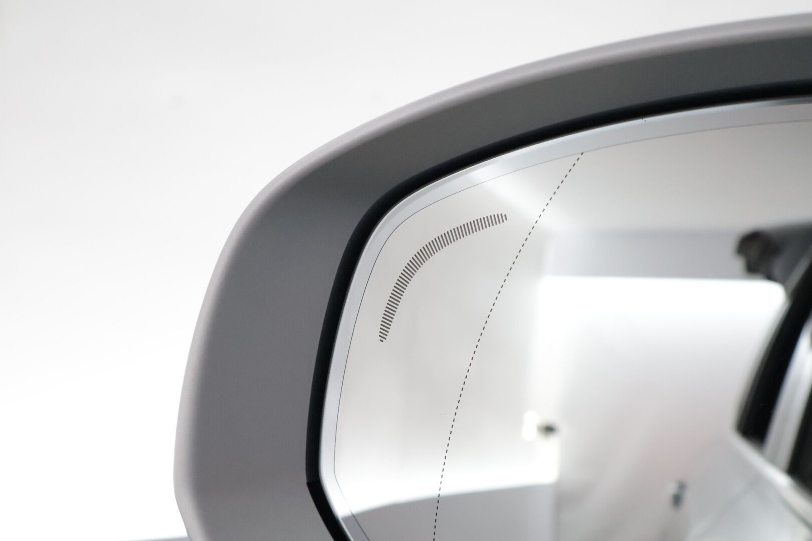 Volvo XC90 2016 T8 R-Design 7p *B&W / ACC / Ilma-alusta / Panorama / Kamera / Muistipenkit*