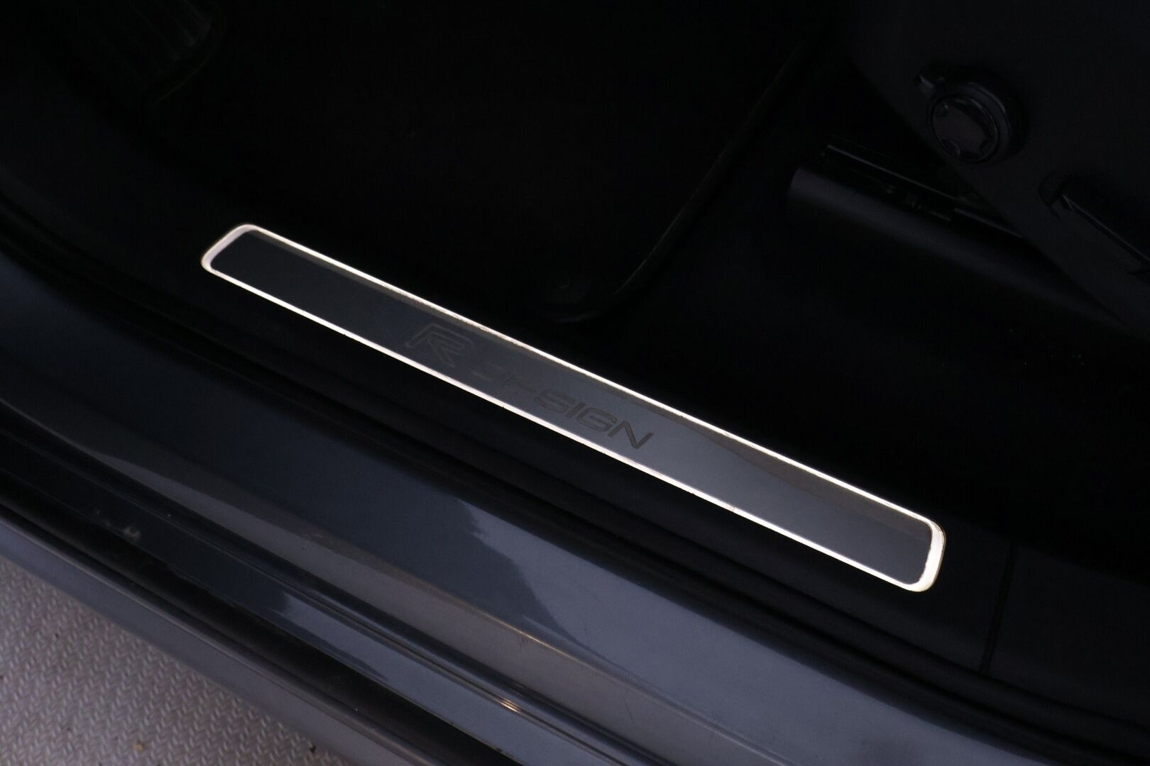 Volvo XC90 2016 T8 R-Design 7p - Myydään Huutokaupat.com - | R-Design | Webasto | B&W | ACC | Ilma-alusta | Panorama | P.Kamera | Muistipenkit | Digimittaristo | LED | S.Luukku | 