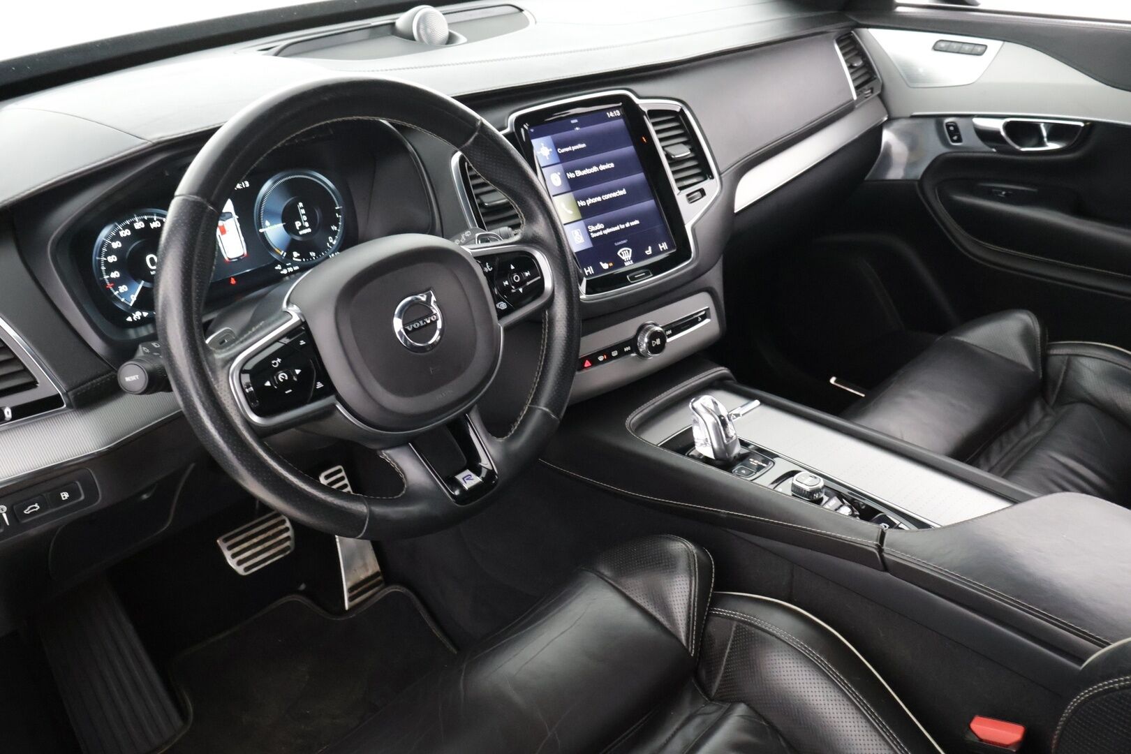 Volvo XC90 2016 T8 R-Design 7p - Myydään Huutokaupat.com - | R-Design | Webasto | B&W | ACC | Ilma-alusta | Panorama | P.Kamera | Muistipenkit | Digimittaristo | LED | S.Luukku | 