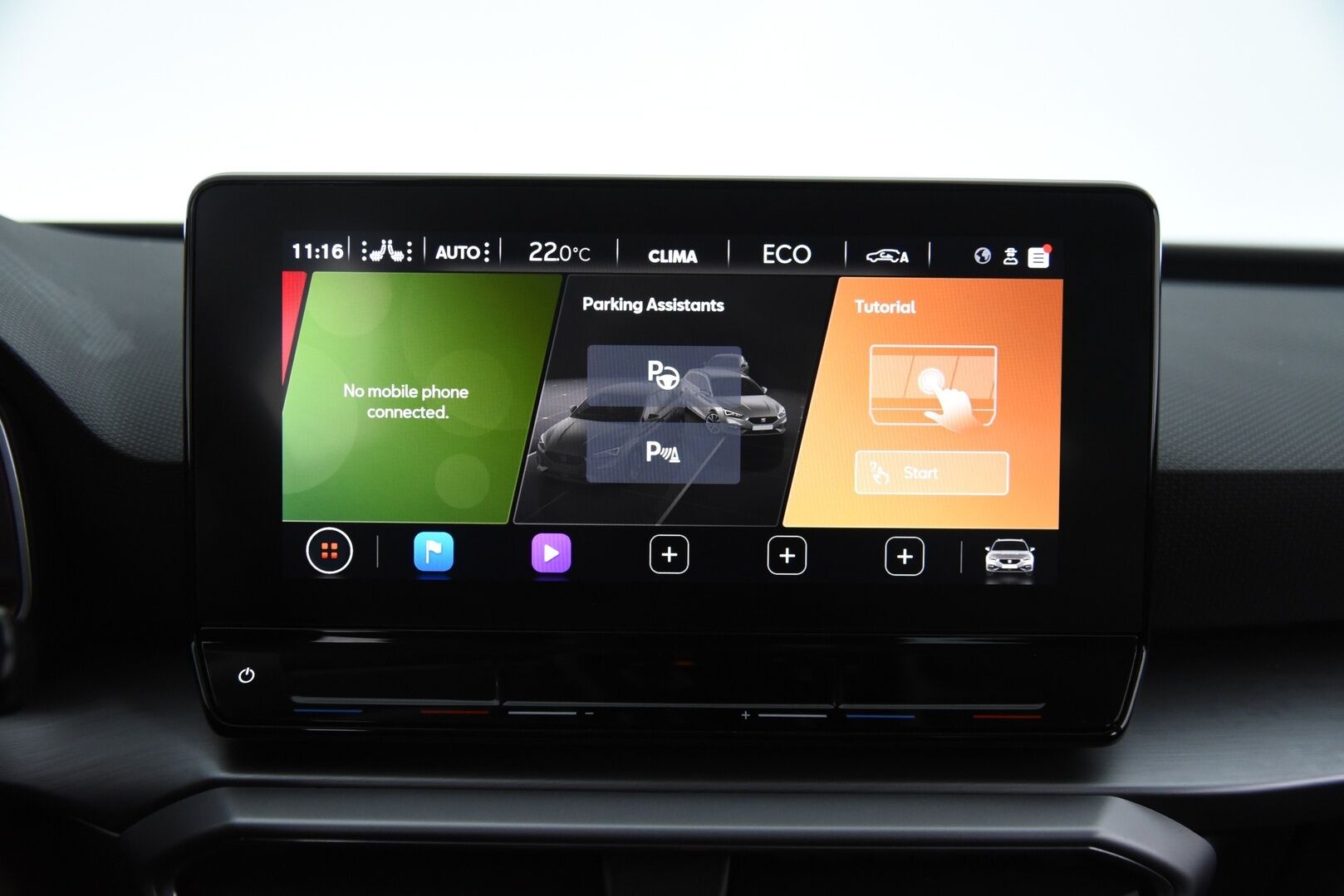 SEAT Leon Sportstourer 2021 1,4 PHEV 204 eHybrid FR DSG / Koukku / ACC / Muistipenkki / P. Kamera / LED / Nahka-alcantara / Esilämmitys / - / Keyless / Huippu varusteltu! / 2x hyvät renkaat&vanteet / Juuri huollettu! /