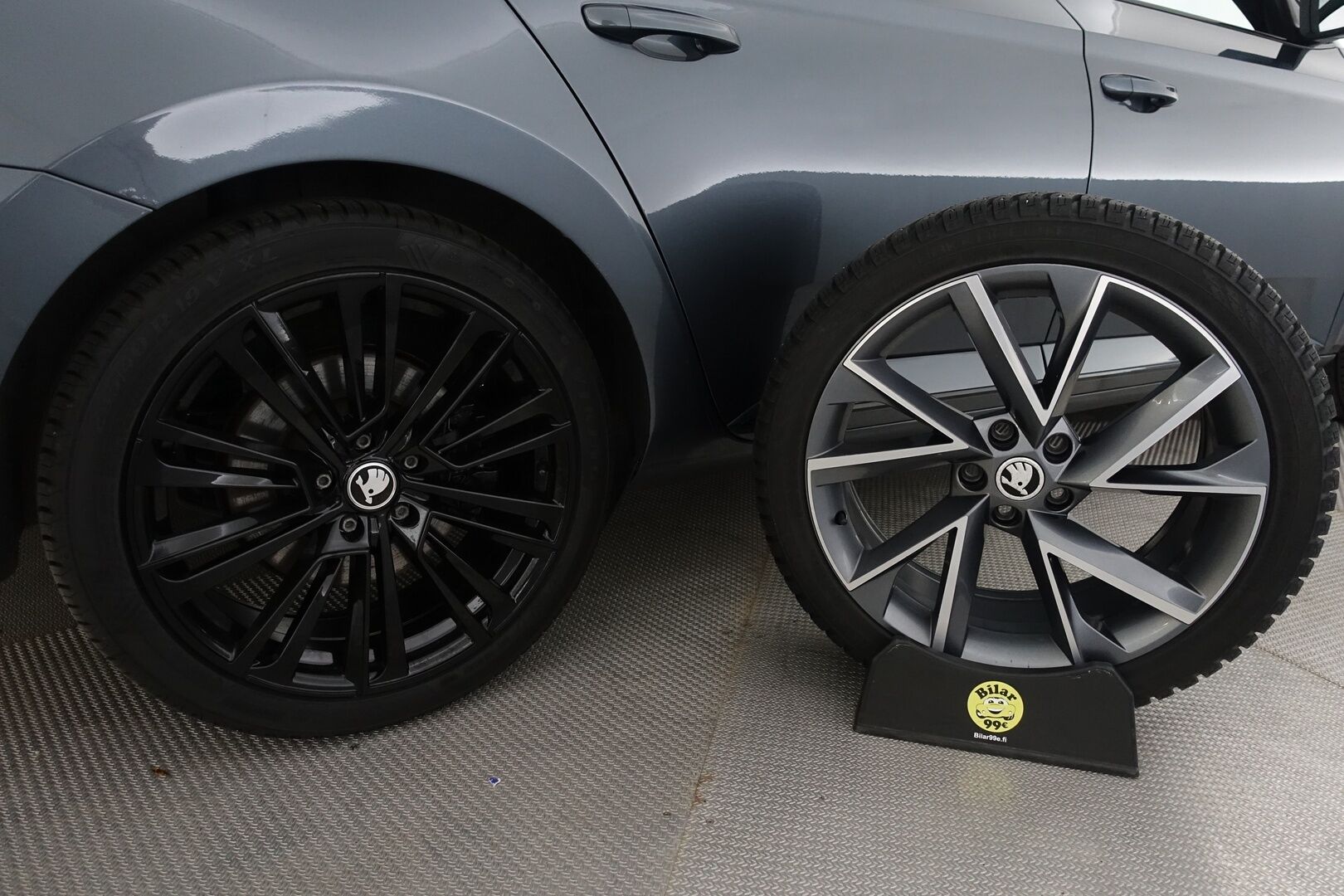 Skoda Superb 2018 Combi 2,0 TSI 280 4x4 SportLine DSG Autom. - | Koukku | Webasto | ACC | Panoraama | Sporttisähköpenkit muistilla | P.Kamera | Puolinahka | Navi | Touchpad | Keyless | 2x Skoda-alut