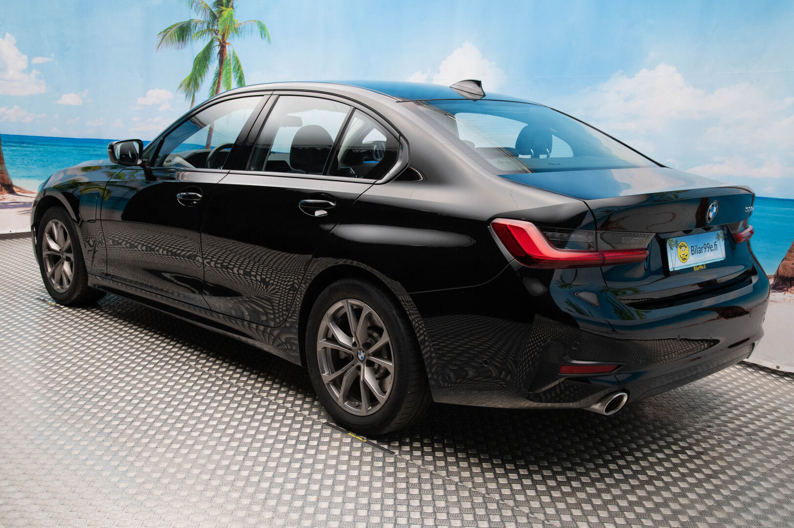 BMW 330 2020 G20 Sedan 330e iPerformance SportLine *Lisälämmitin / ACC / Sporttipenkit / Hifit / Kamera* - Juuri Saapunut!