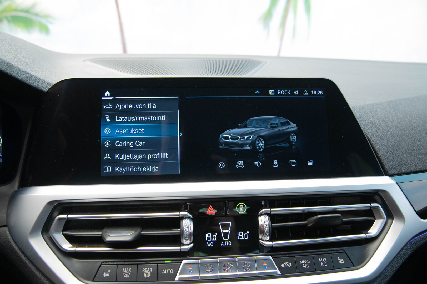 BMW 330 2020 G20 Sedan 330e iPerformance SportLine *Lisälämmitin / ACC / Sporttipenkit / Hifit / Kamera* - Juuri Saapunut!