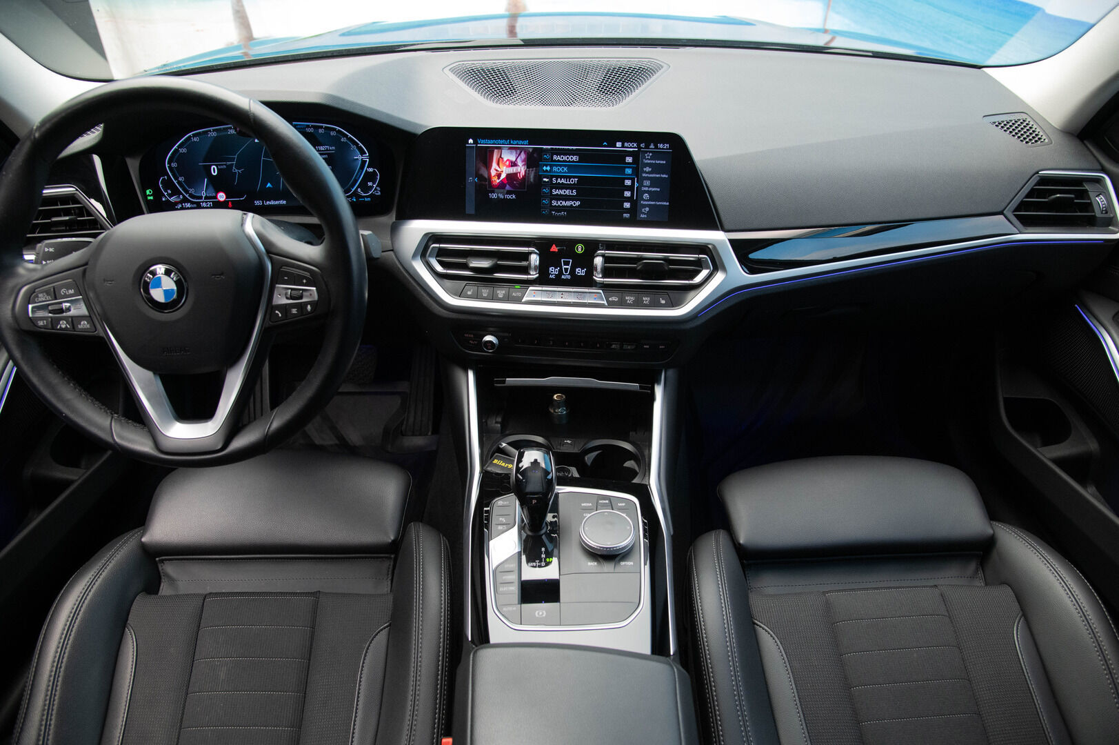 BMW 330 2020 G20 Sedan 330e iPerformance SportLine *Lisälämmitin / ACC / Sporttipenkit / Hifit / Kamera* - Juuri Saapunut!