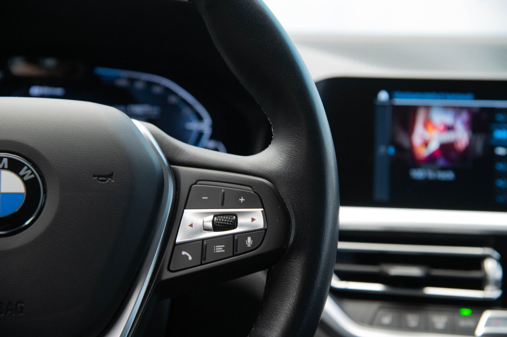 BMW 330 2020 G20 Sedan 330e iPerformance SportLine *Lisälämmitin / ACC / Sporttipenkit / Hifit / Kamera* - Juuri Saapunut!