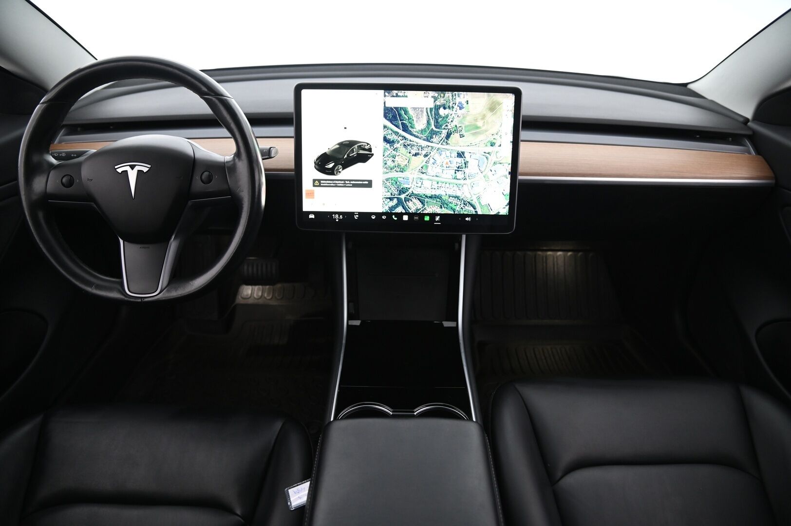 Tesla Model 3 2019 Long-Range Dual Motor AWD *Premium Audio / FSD3 / Kamerat / Lasikatto / ACC* - Juuri saapunut / Hyvät varusteet ja tyylikäs musta väri!*