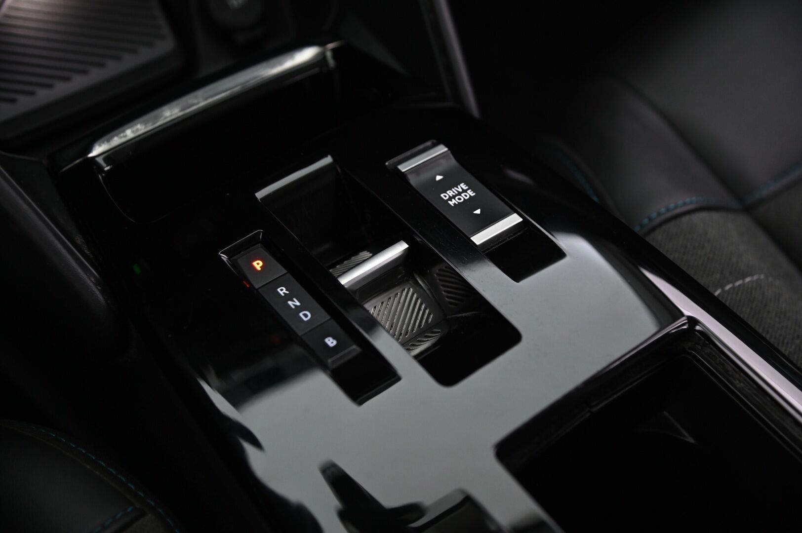 CITROEN C4 2021 Full Electric 136 Shine 50 kWh Automaatti*Hud / ACC / Apple carplay / P kamera* - *Juuri saapunut / Siisti* - HULLUT JOULUT KORKOTARJOUS 2,49% 