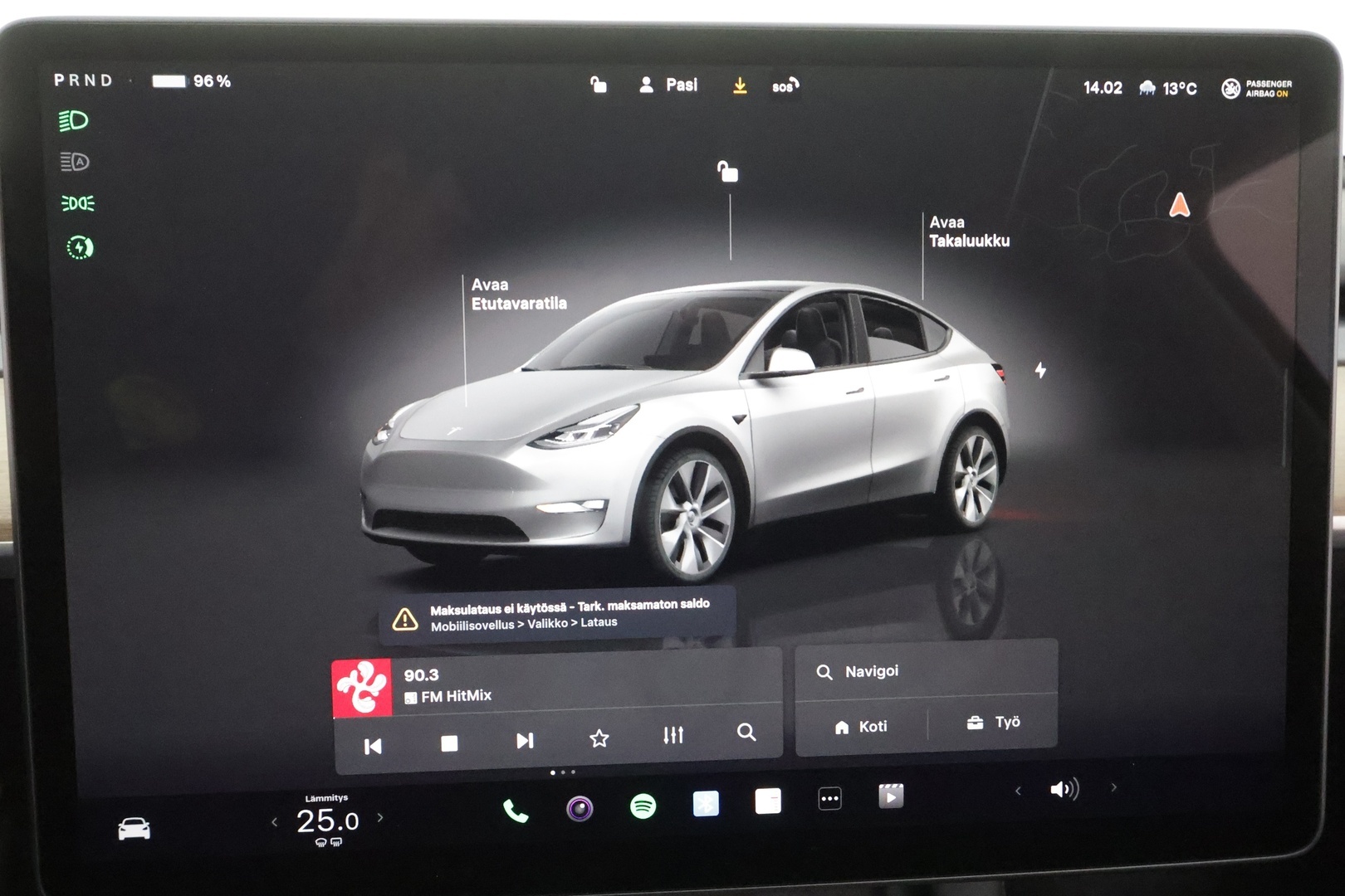 Tesla Model Y 2022 Long Range - | ILP | ACC | Lasikatto | Matrix-LED | P.Kamera | Muistipenkki | Premium Audio | Navi | Keyless | 2x Latauskaapelit |