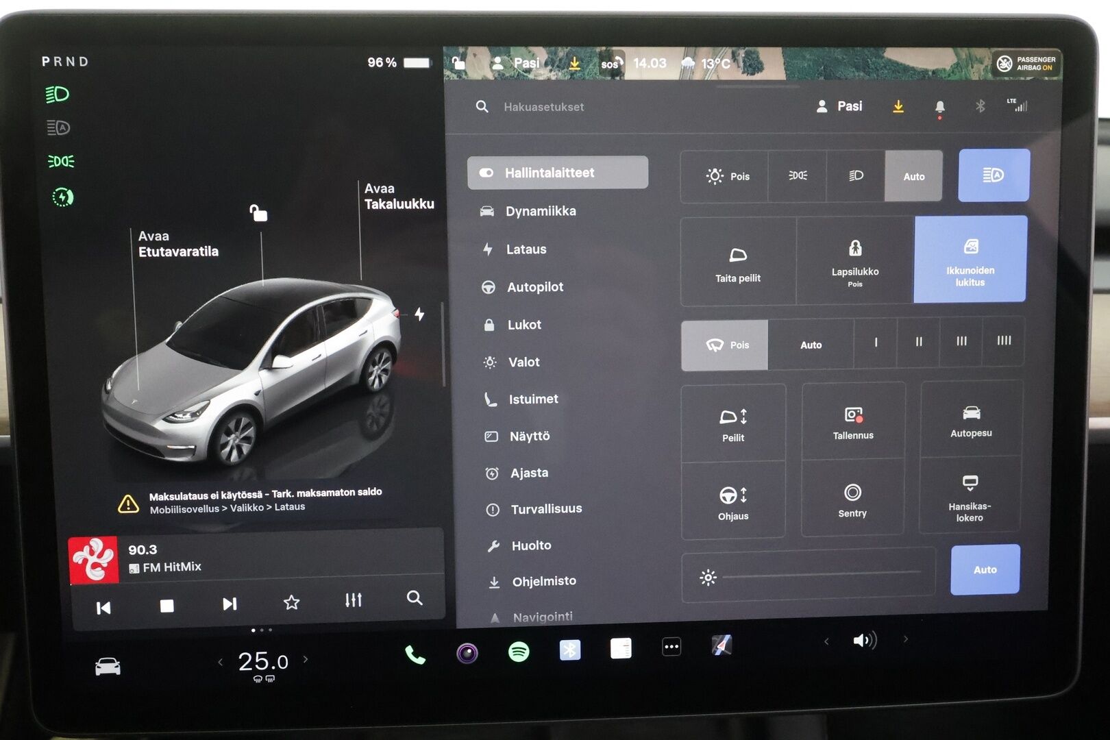 Tesla Model Y 2022 Long Range - | ILP | ACC | Lasikatto | Matrix-LED | P.Kamera | Muistipenkki | Premium Audio | Navi | Keyless | 2x Latauskaapelit |
