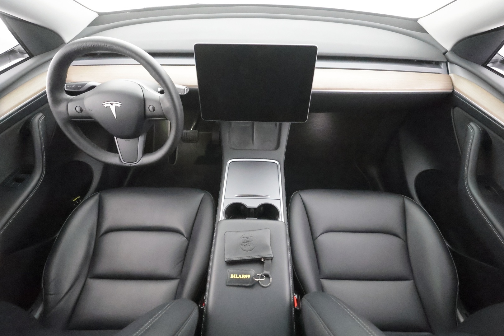 Tesla Model Y 2022 Long Range - | ILP | ACC | Lasikatto | Matrix-LED | P.Kamera | Muistipenkki | Premium Audio | Navi | Keyless | 2x Latauskaapelit |