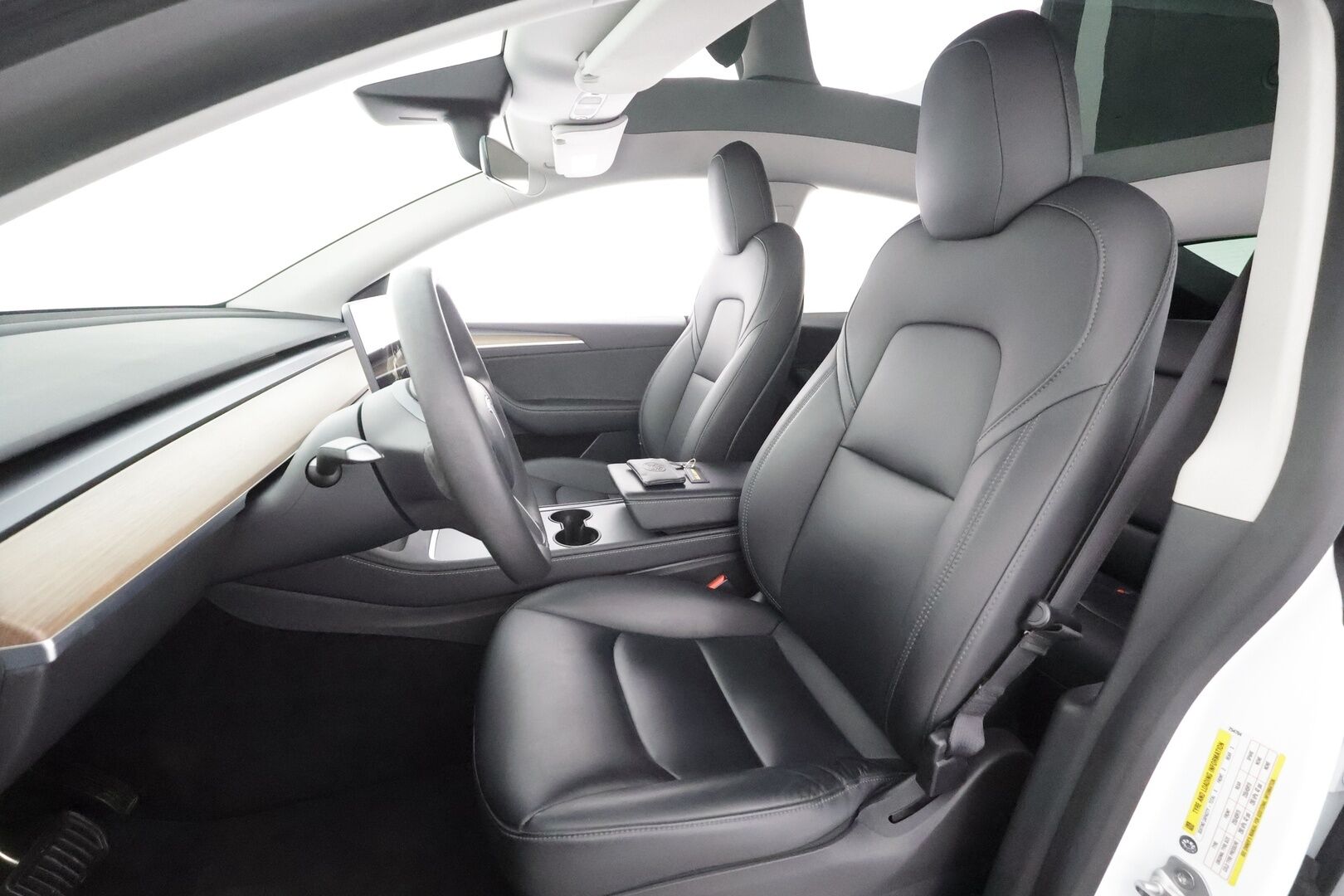 Tesla Model Y 2022 Long Range - | ILP | ACC | Lasikatto | Matrix-LED | P.Kamera | Muistipenkki | Premium Audio | Navi | Keyless | 2x Latauskaapelit |