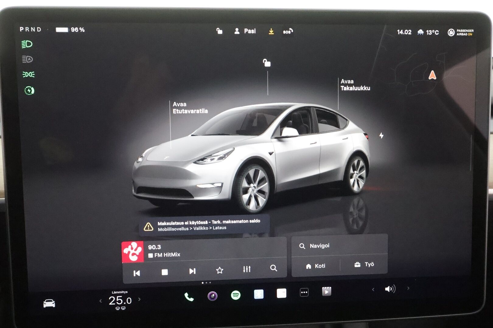 Tesla Model Y 2022 Long Range - | ILP | ACC | Lasikatto | Matrix-LED | P.Kamera | Muistipenkki | Premium Audio | Navi | Keyless | 2x Latauskaapelit |