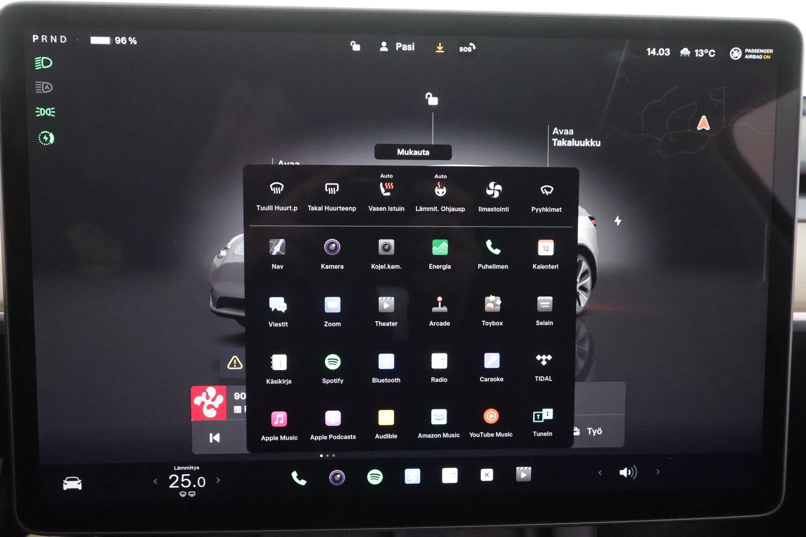 Tesla Model Y 2022 Long Range - | ILP | ACC | Lasikatto | Matrix-LED | P.Kamera | Muistipenkki | Premium Audio | Navi | Keyless | 2x Latauskaapelit |