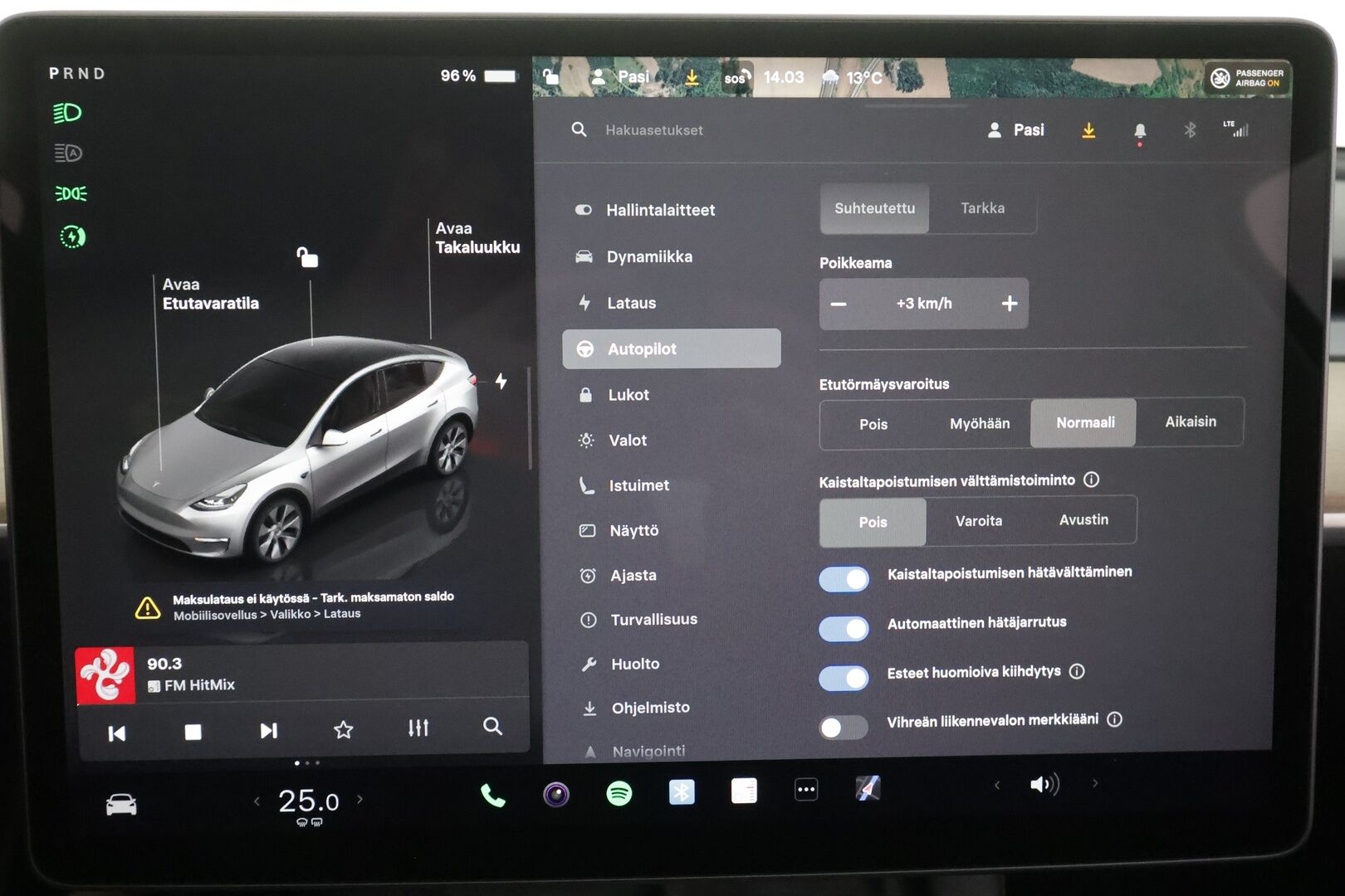 Tesla Model Y 2022 Long Range - | ILP | ACC | Lasikatto | Matrix-LED | P.Kamera | Muistipenkki | Premium Audio | Navi | Keyless | 2x Latauskaapelit |