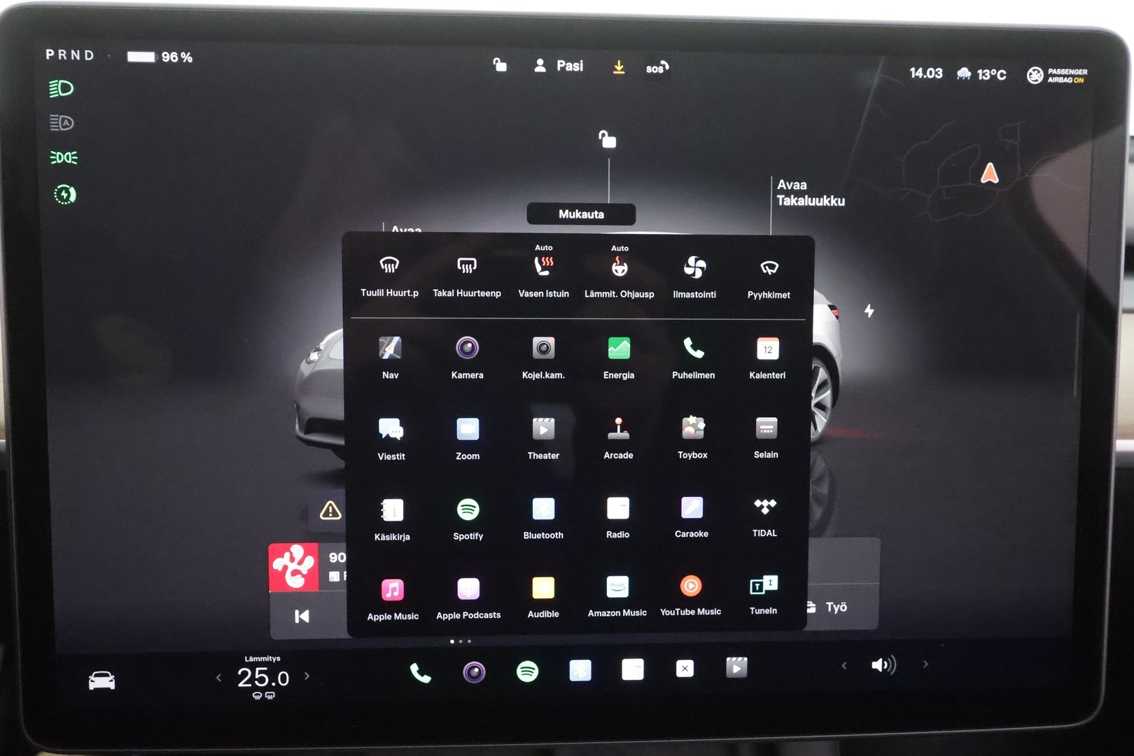 Tesla Model Y 2022 Long Range - | ILP | ACC | Lasikatto | Matrix-LED | P.Kamera | Muistipenkki | Premium Audio | Navi | Keyless | 2x Latauskaapelit |